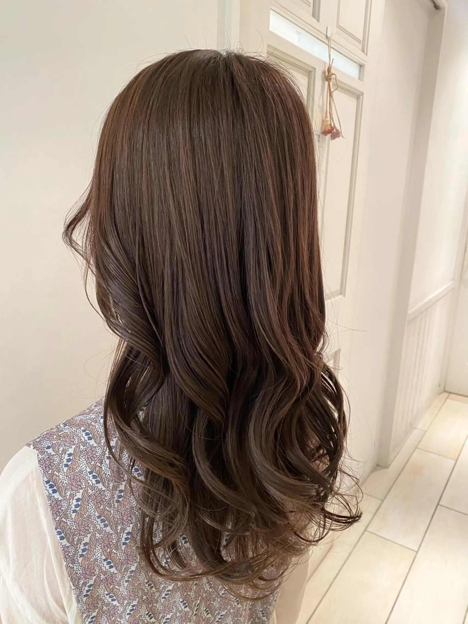 セミロング カラー カット ヘアカラー トリートメント 大人透けカラー 🌼小林杏夏🌼のヘアスタイル