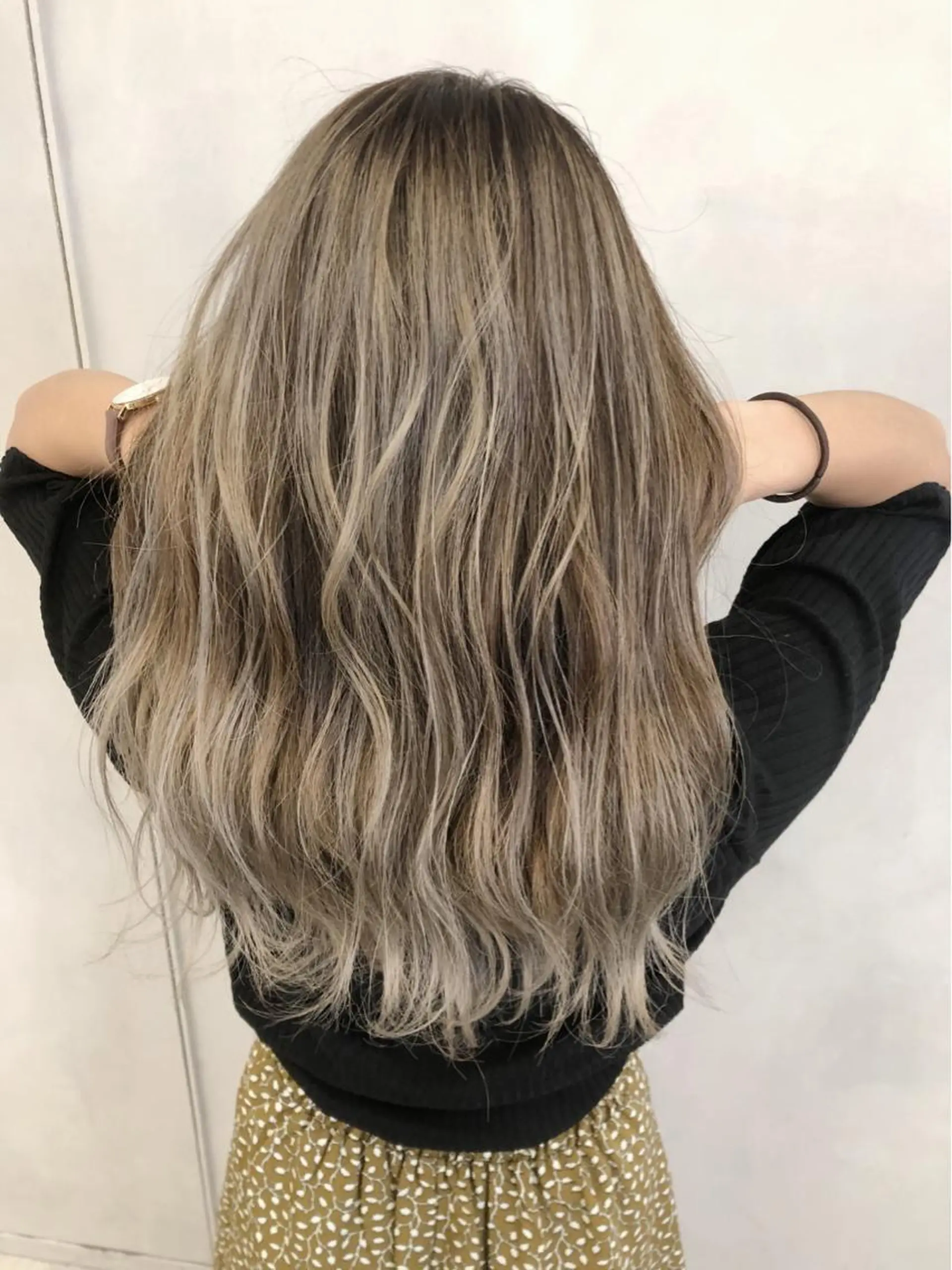 ロング ハイライト EIGHT 船橋のヘアスタイル