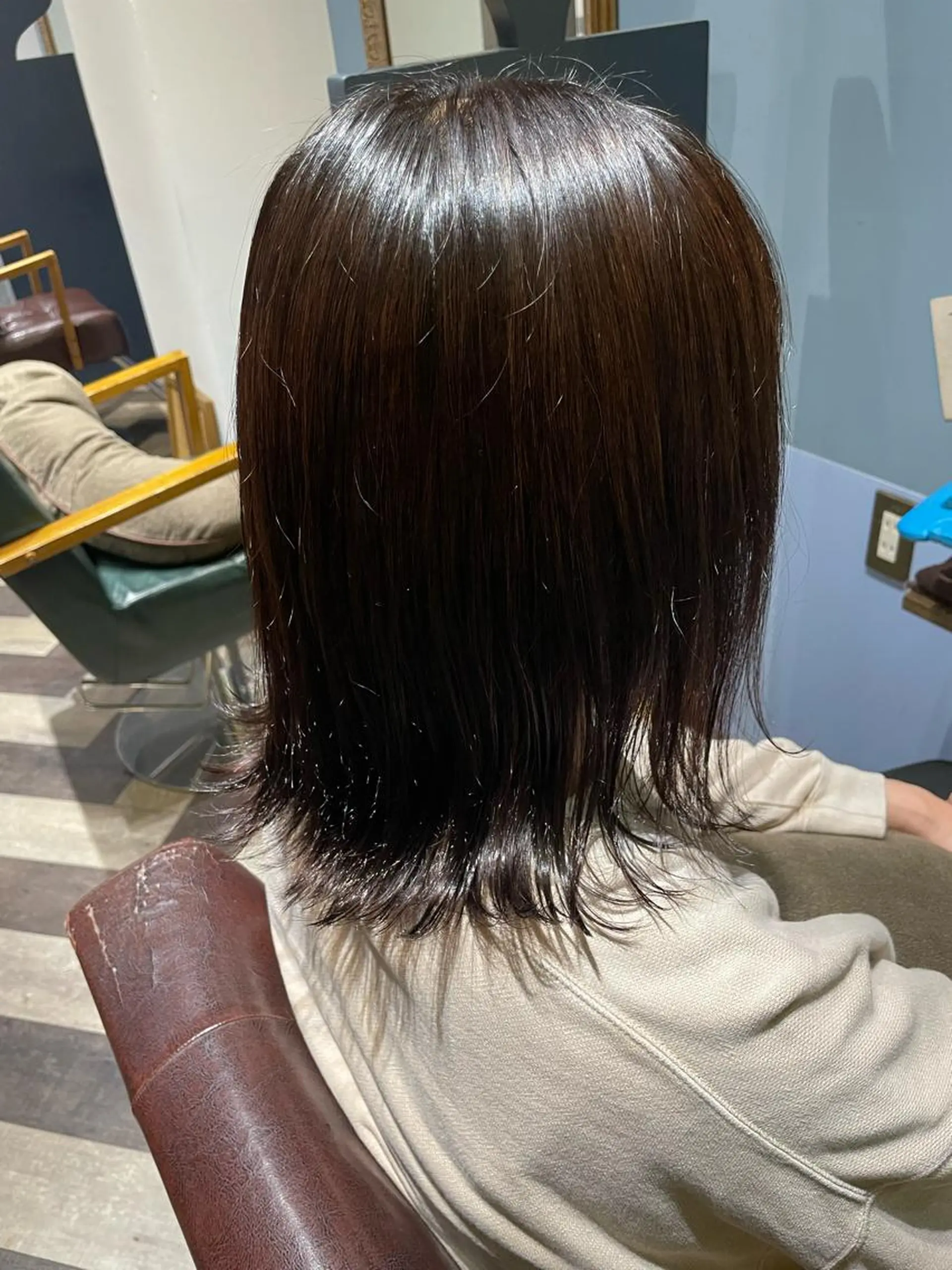 ミディアム カラー 内藤 すずなのヘアスタイル