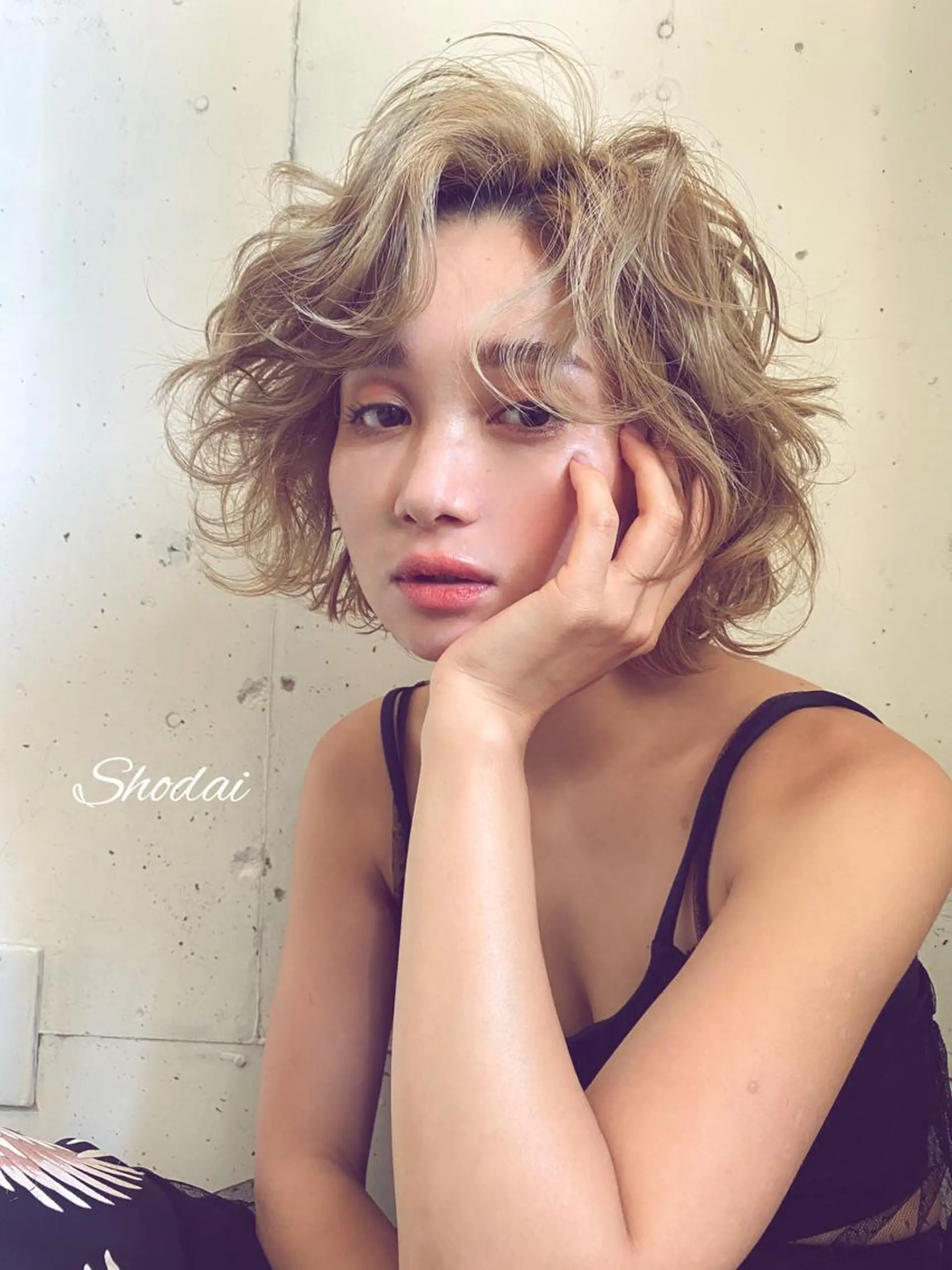 ショート カラー ハイライト、レイヤー カット/西梅田/中西のヘアスタイル