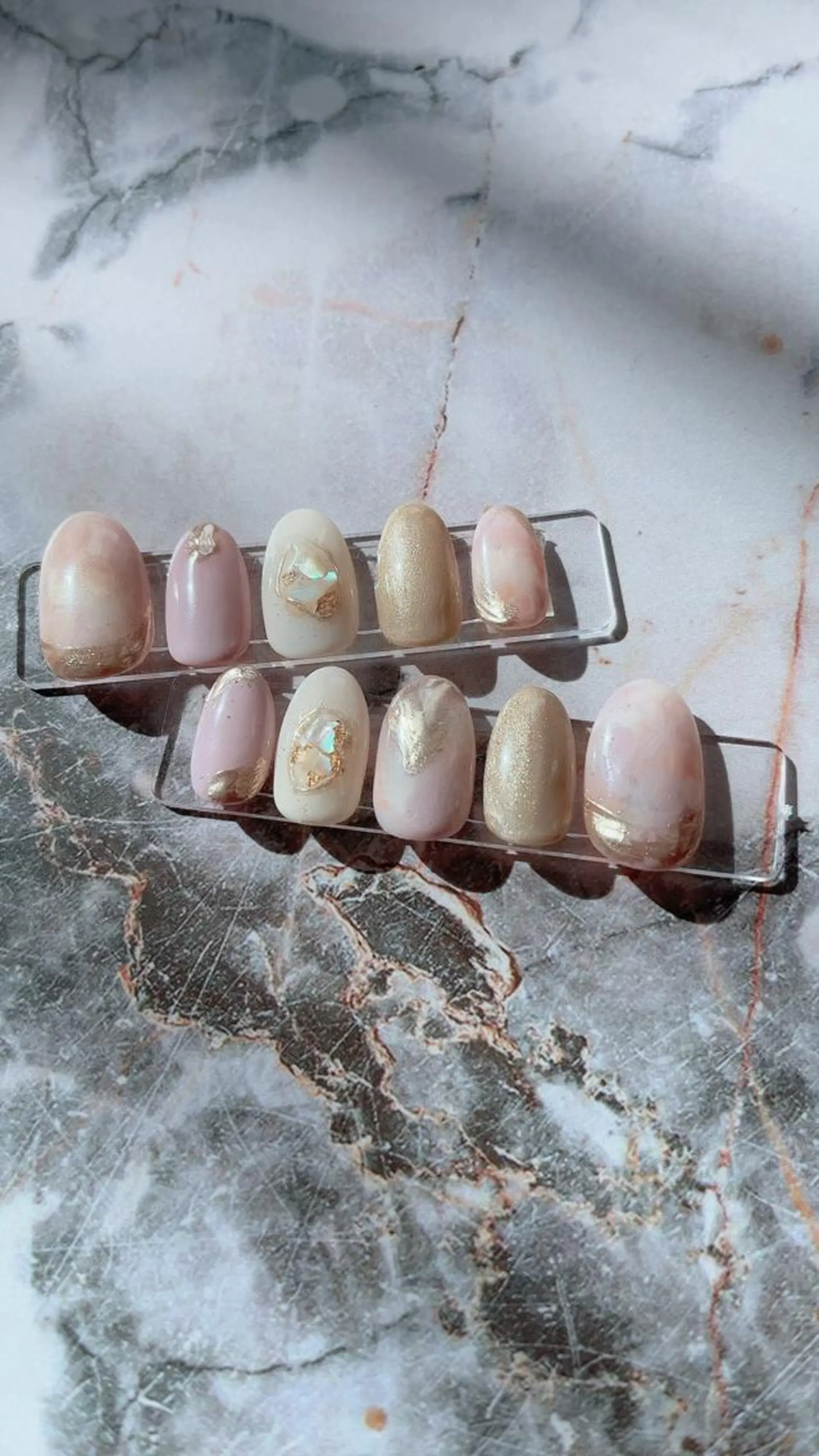 ネイル ニュアンスネイル A.r.s nail所属・a.r.s_ nailのネイルデザイン