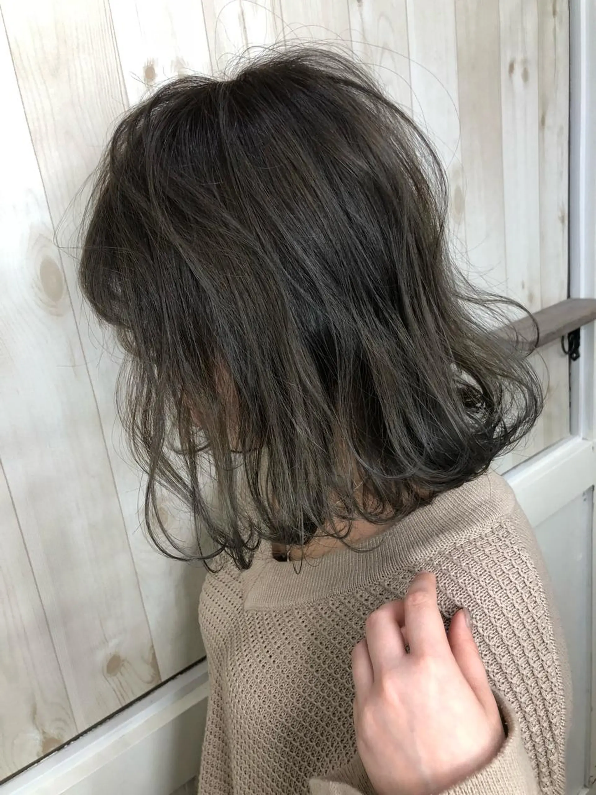 ミディアム カラー グレージュ ヘアカラー トリートメント FERNA池袋所属・マンツーマン施術✂︎ 金田尚久🎨のヘアスタイル