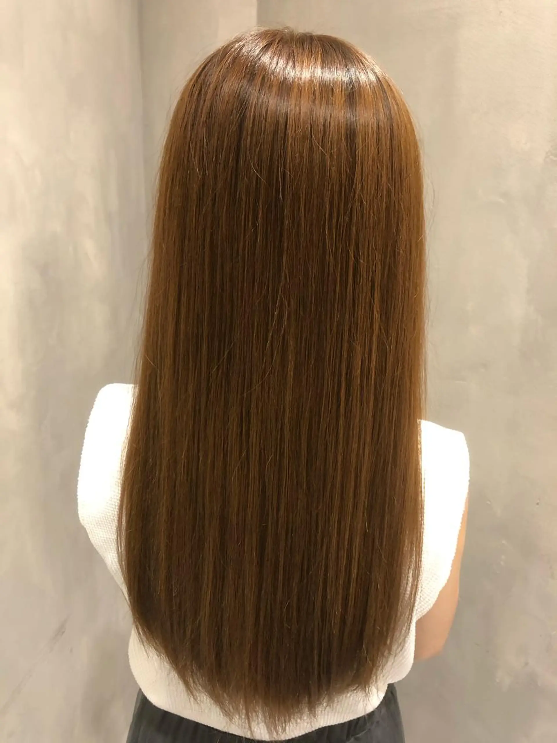 ロング カラー カット ヘアカラー トリートメント ヘアセット ハイダメージ毛 縮毛矯正のヘアスタイル