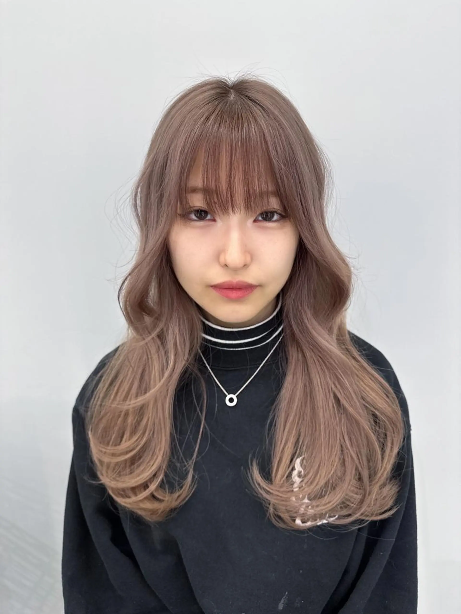 ロング カラー 最高級髪質改善 🦄ブリーチYUGOのヘアスタイル