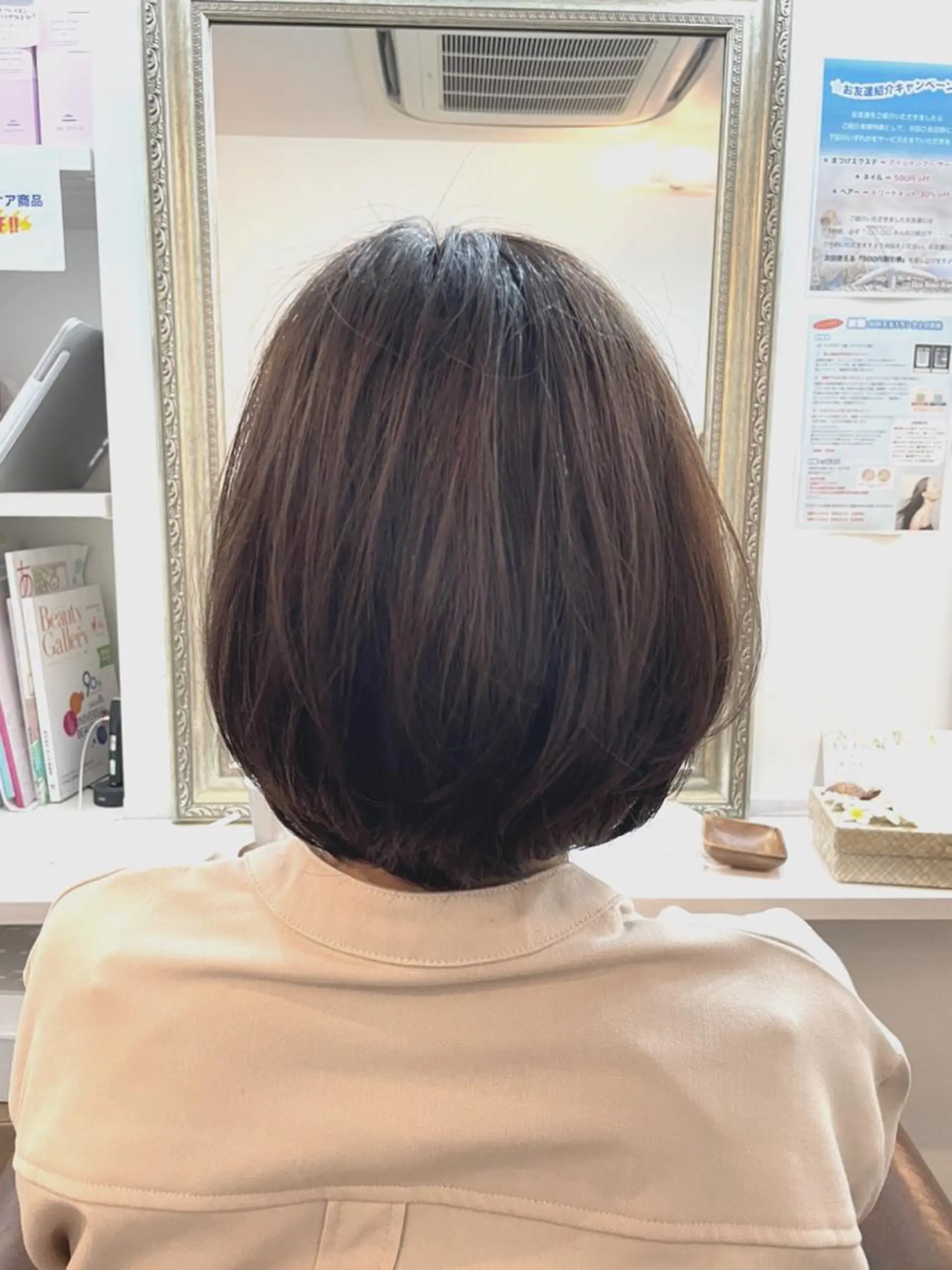 ショート ボブ カット ヘアカラー 🌈elua yukaのヘアスタイル