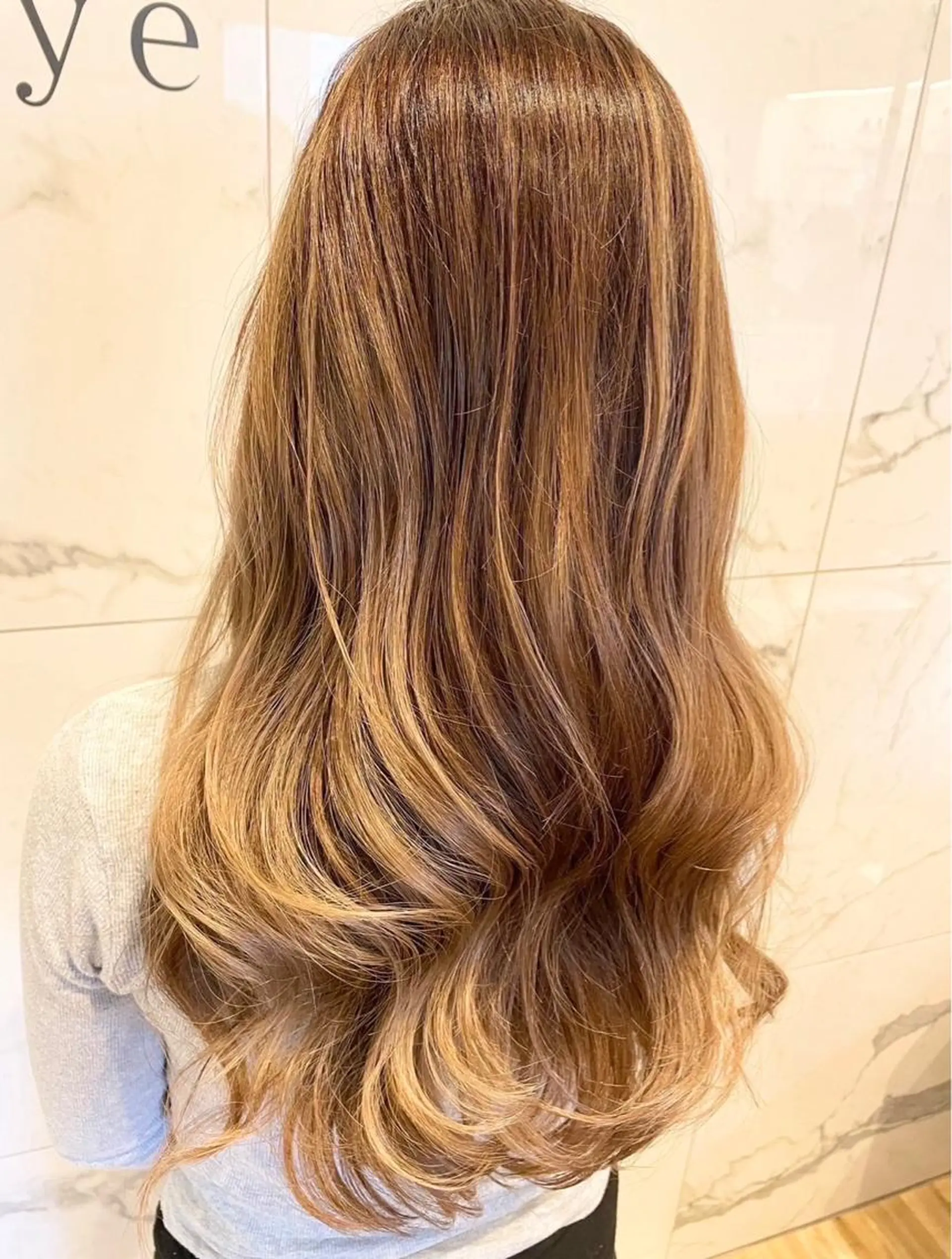 ロング 小島 陽成のヘアスタイル