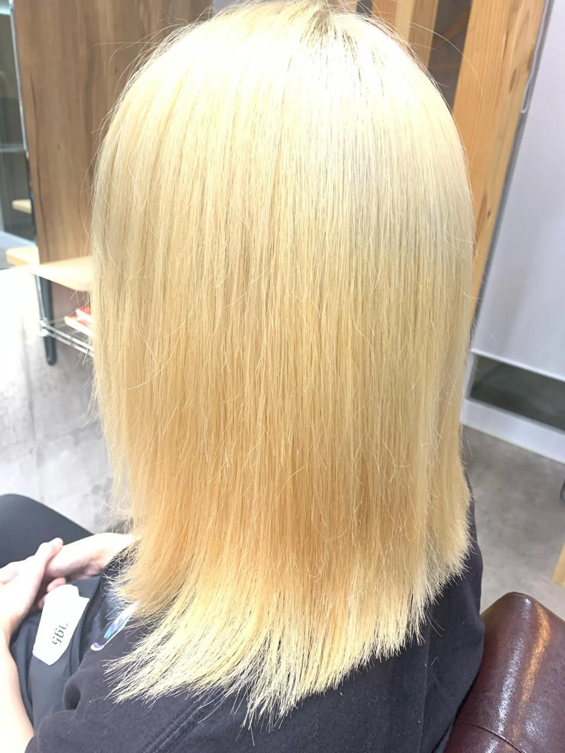 ミディアム カラー バレイヤージュ ブリーチ ブロンド ケアブリーチ ダブルカラー ヘアカラー トリートメント memento 斎藤大覚のヘアスタイル