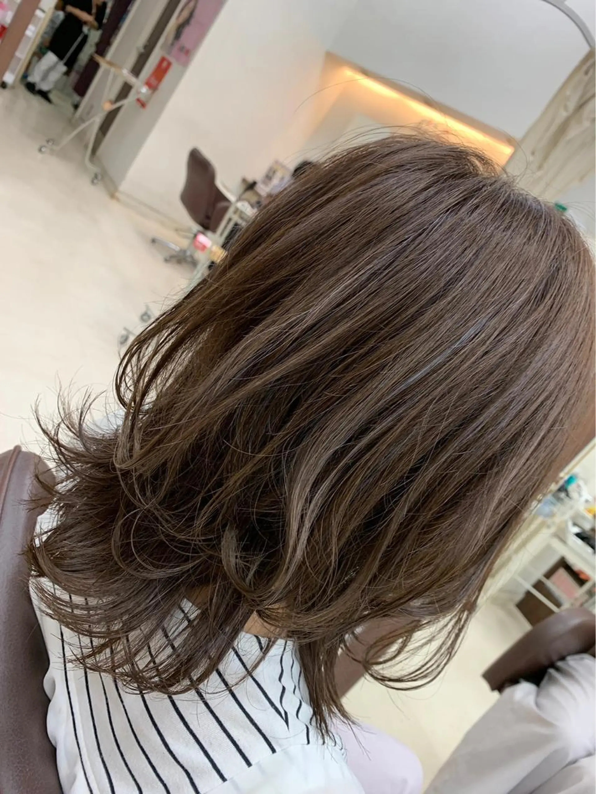 セミロング 佐藤 貴太のヘアスタイル