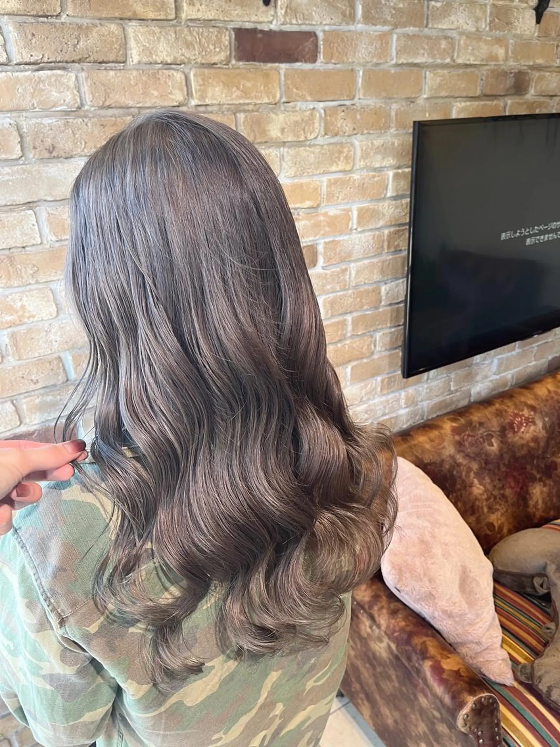 ロング ヘアカラー 🧡ミルクティー/ レイヤー🧡ショウナのヘアスタイル