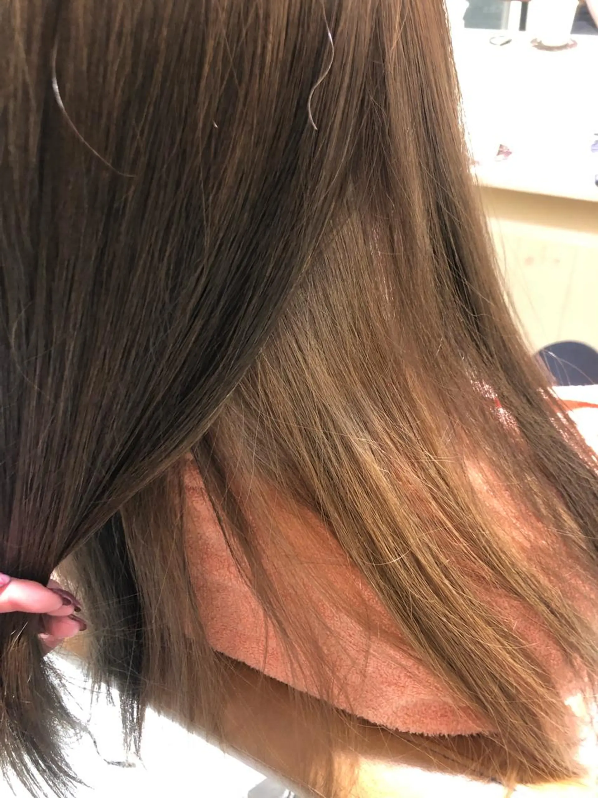 ロング カラー ブリーチ 茂原 麻生のヘアスタイル