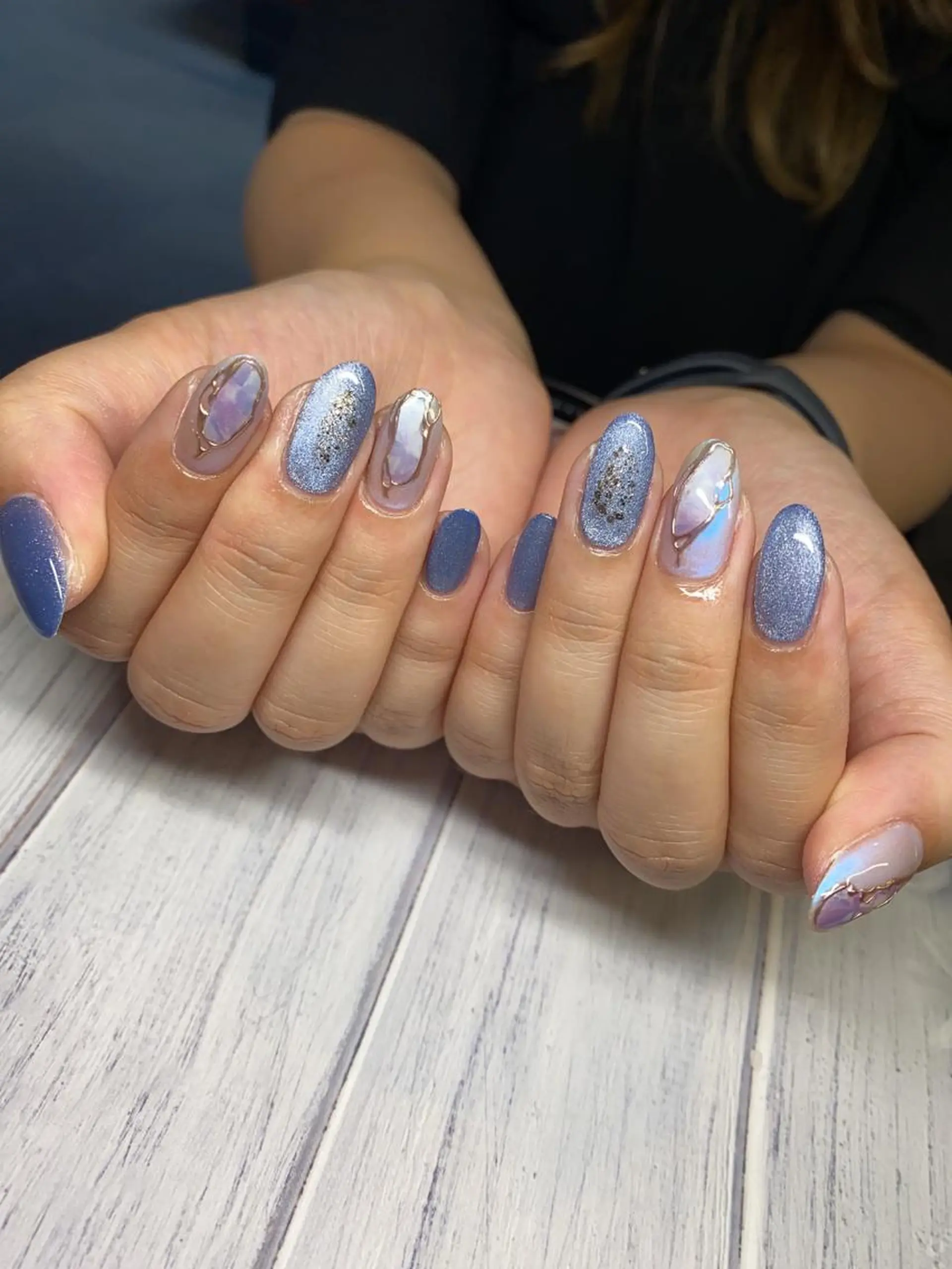 ネイル R.I所属・R.I みちのネイルデザイン