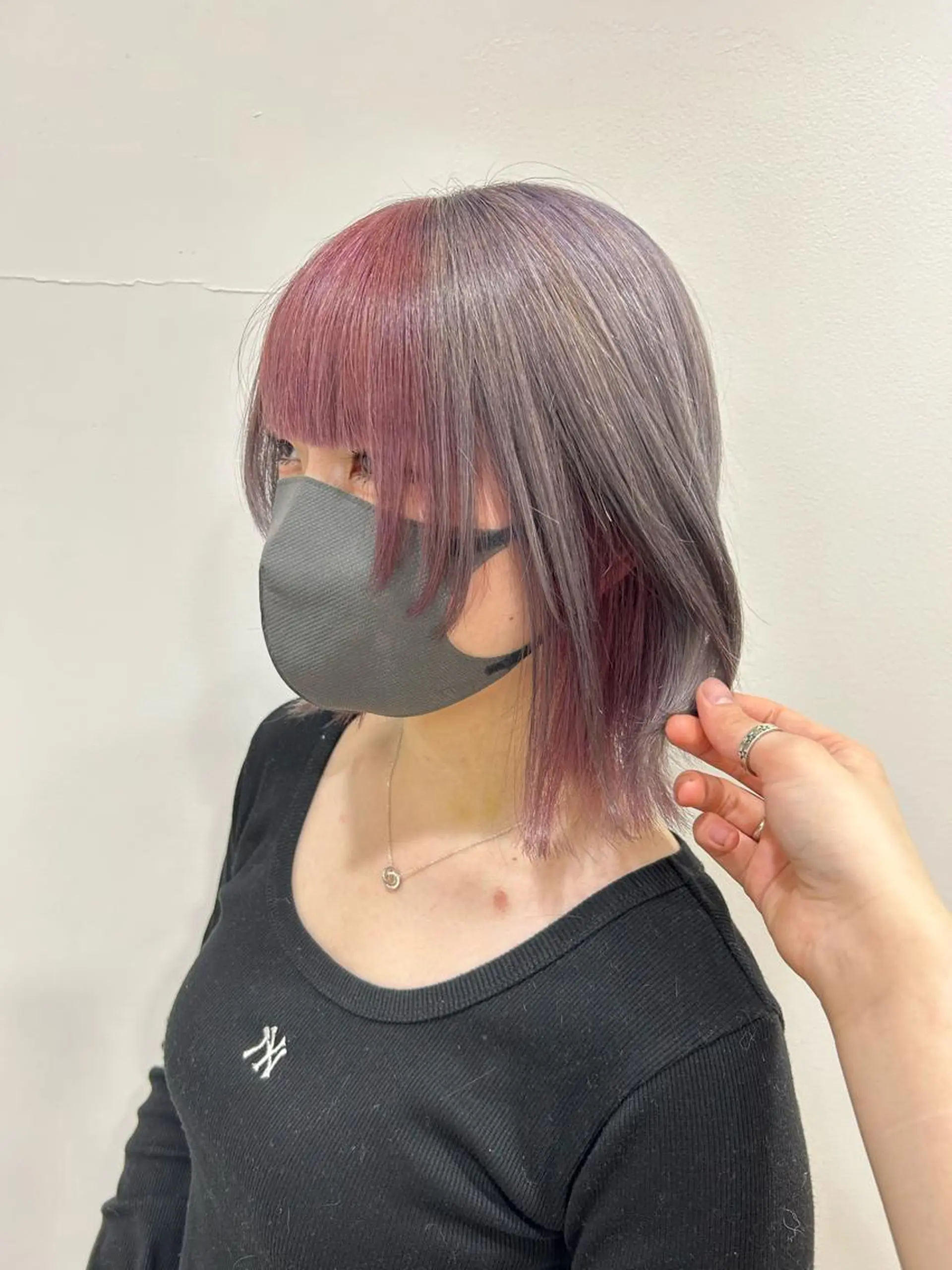 ミディアム 水色/ペールカラー/ レイヤー💫mayuのヘアスタイル