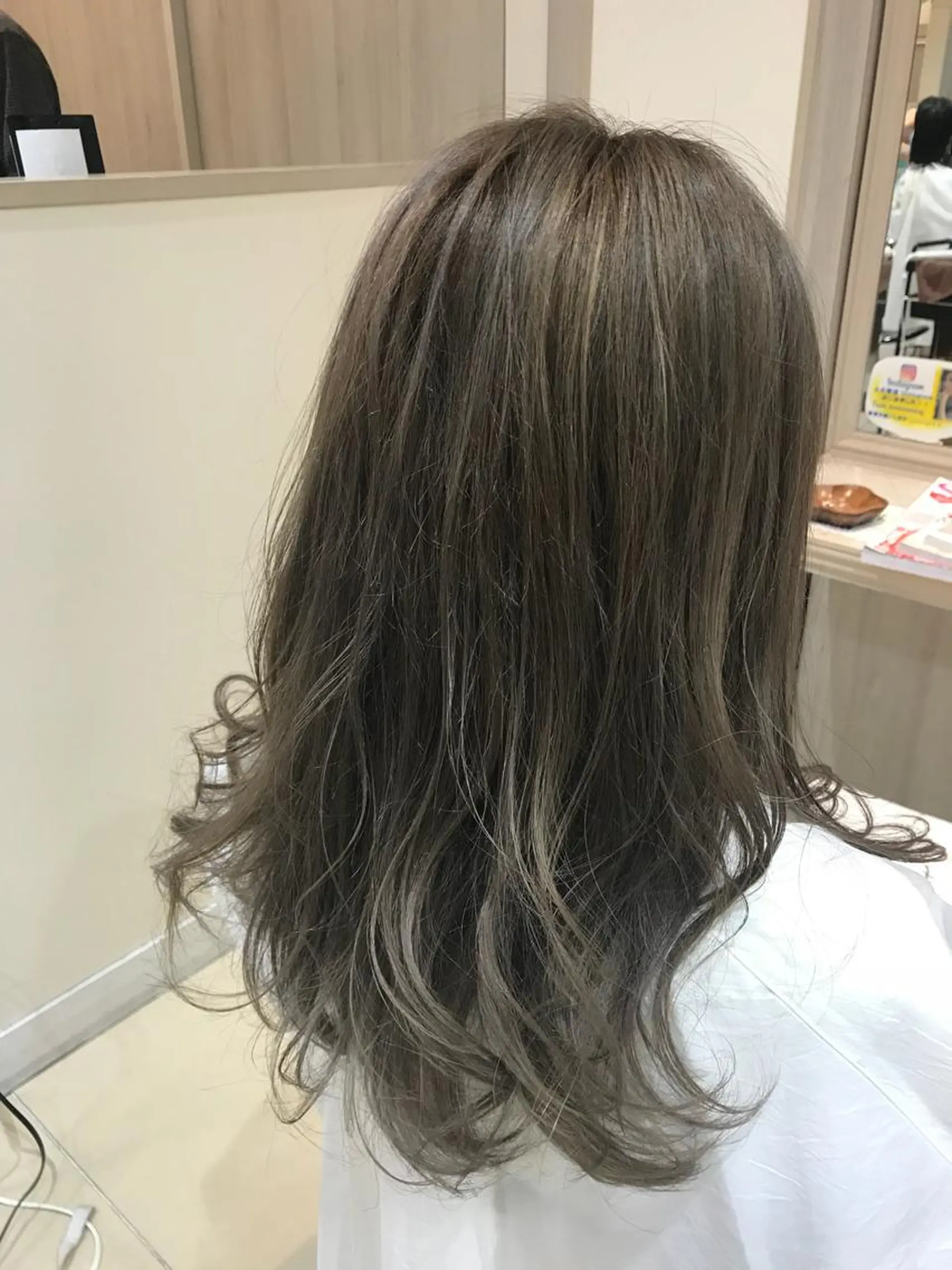 ロング カラー カット ヘアカラー トリートメント 店舗代表　佐藤 幸平のヘアスタイル