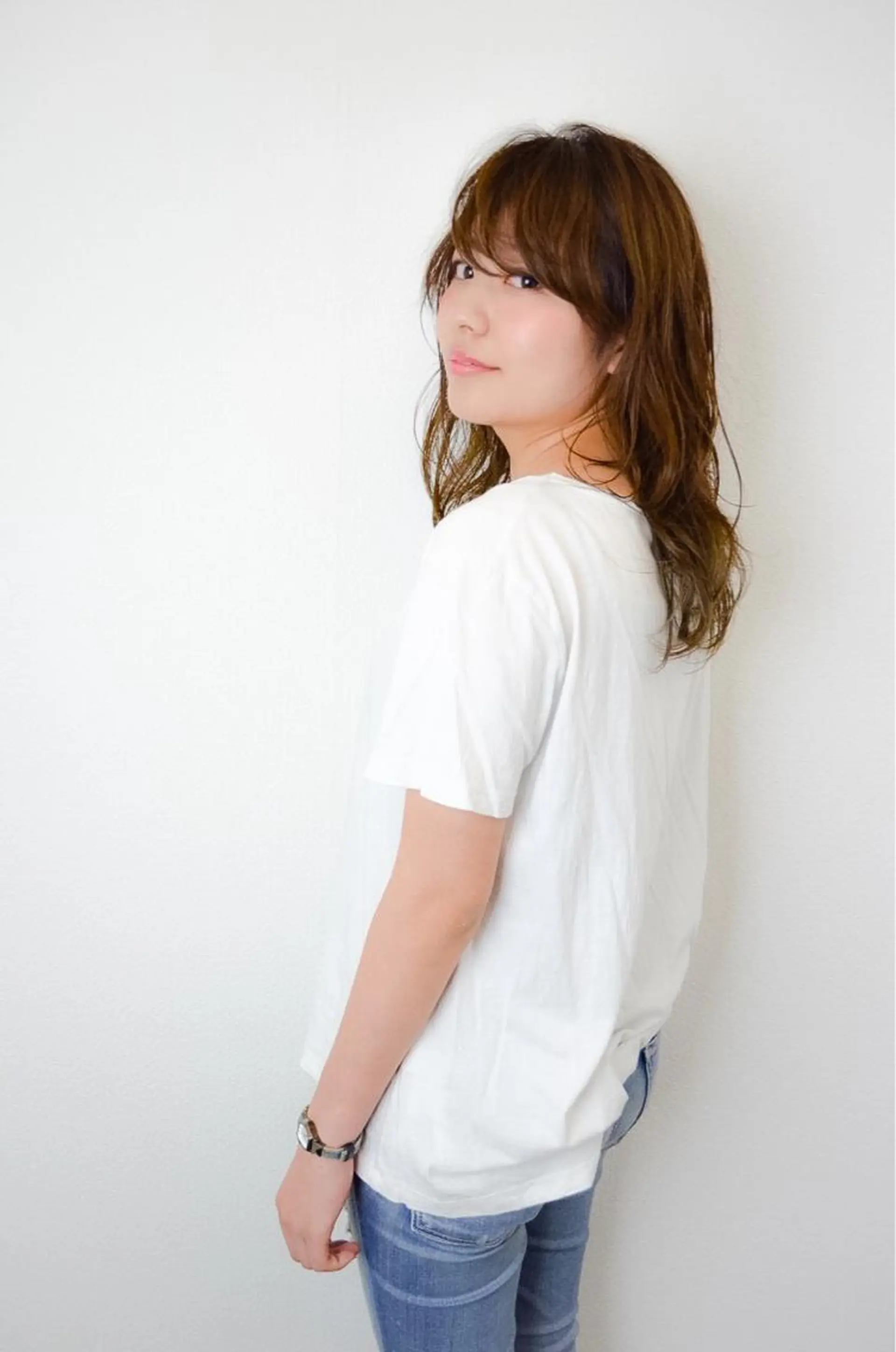 ミディアム セミロング ロング カラー パーマ ベージュカラー ヌーディベージュ 中山 天地のヘアスタイル