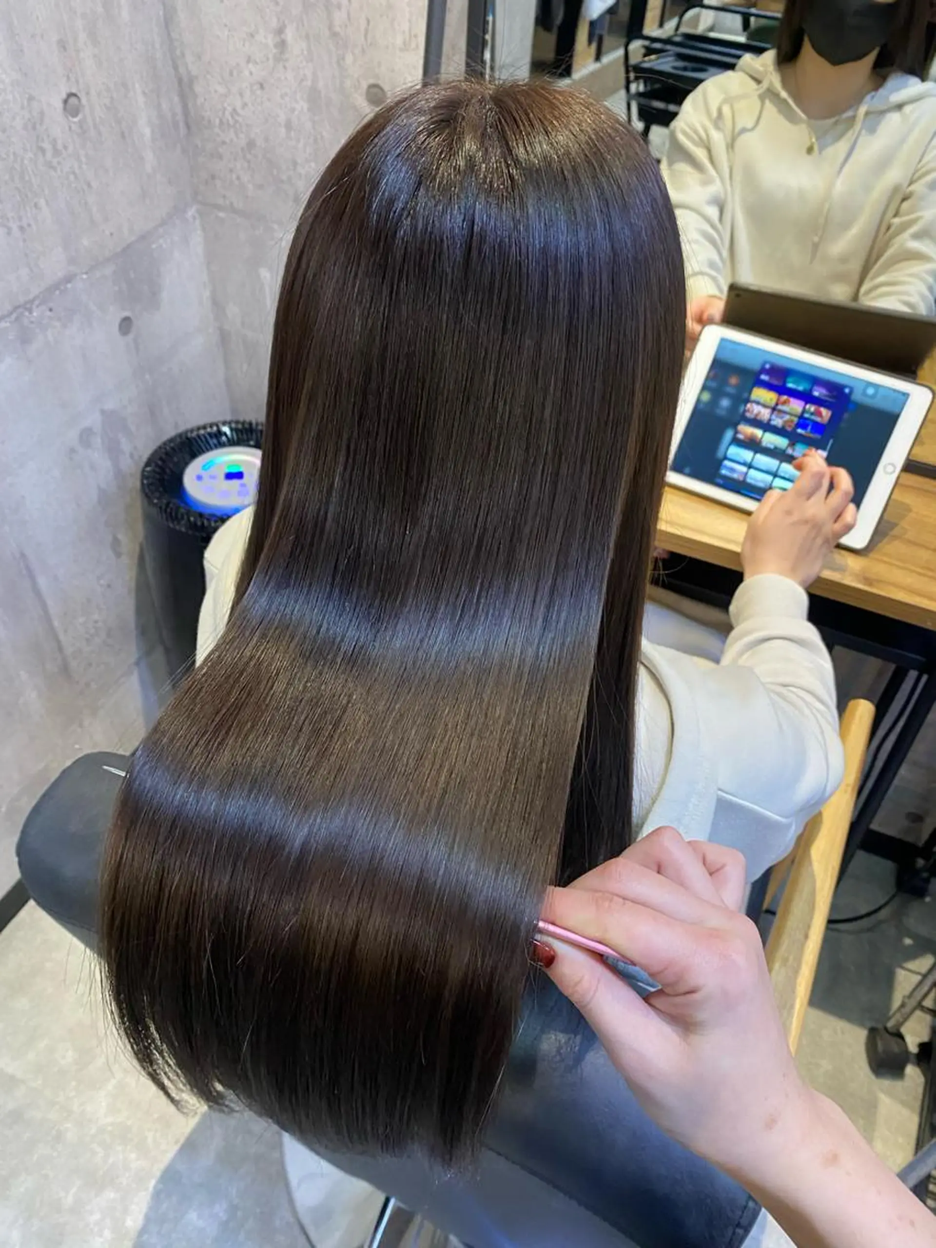 ロング ヘアカラー トリートメント 【縮毛矯正特化】 kyokaのヘアスタイル