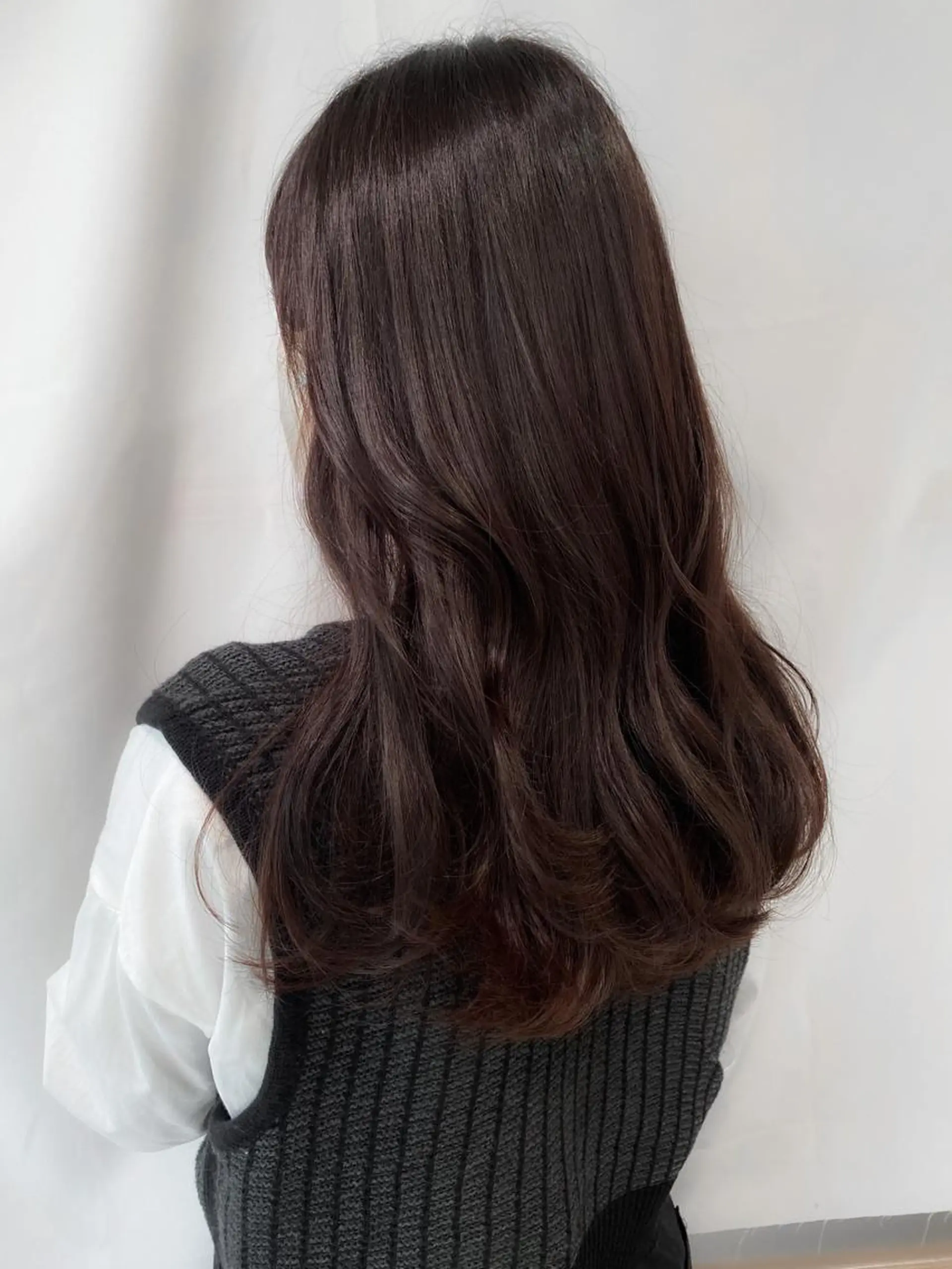 セミロング カラー 🍓☘️有村萌依 /京都駅👩🏻のヘアスタイル