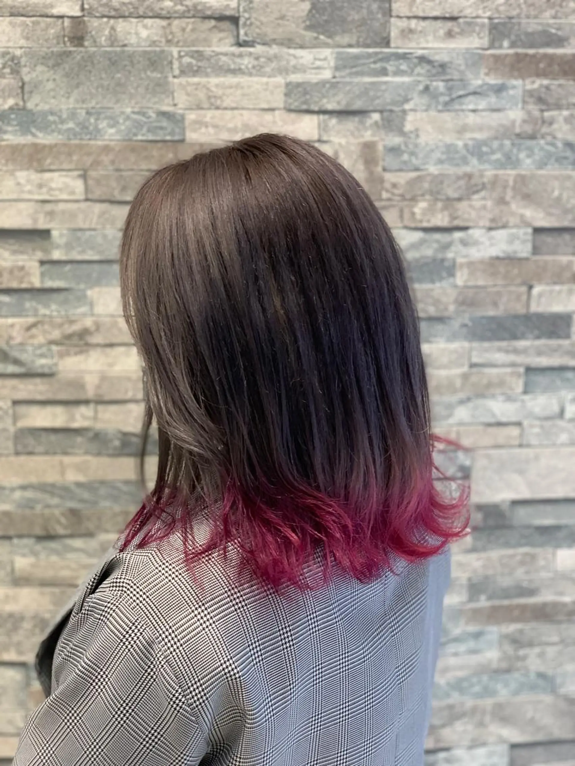 ミディアム カラー ピンクカラー ヘアカラー カラーと言ったら SAWARAのヘアスタイル