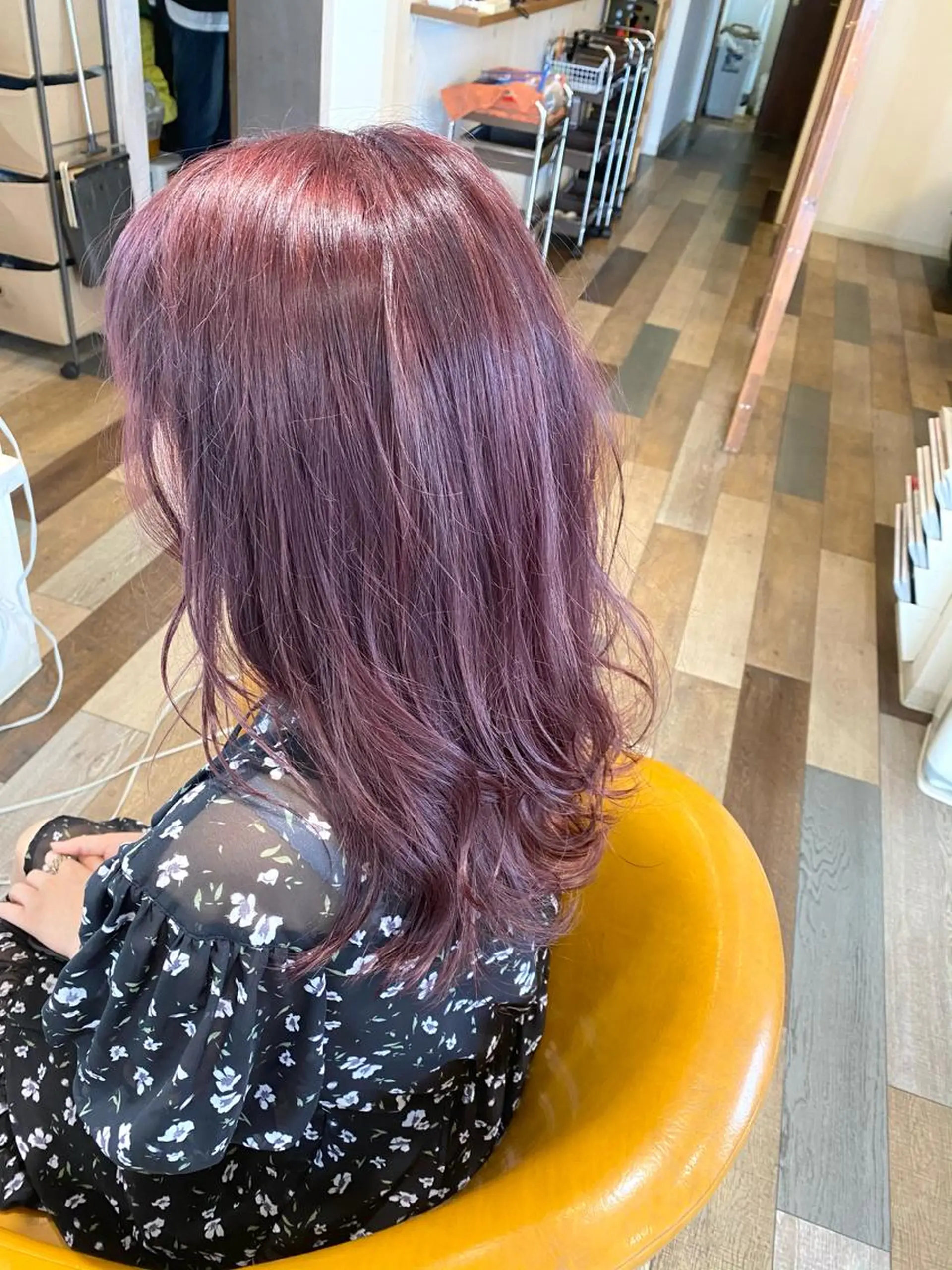 ロング カラー アディクシーカラー バレイヤージュ ブリーチ ケアブリーチ デザインカラー unpeu hair  二条所属・先着1名様限定 カット無料のヘアスタイル