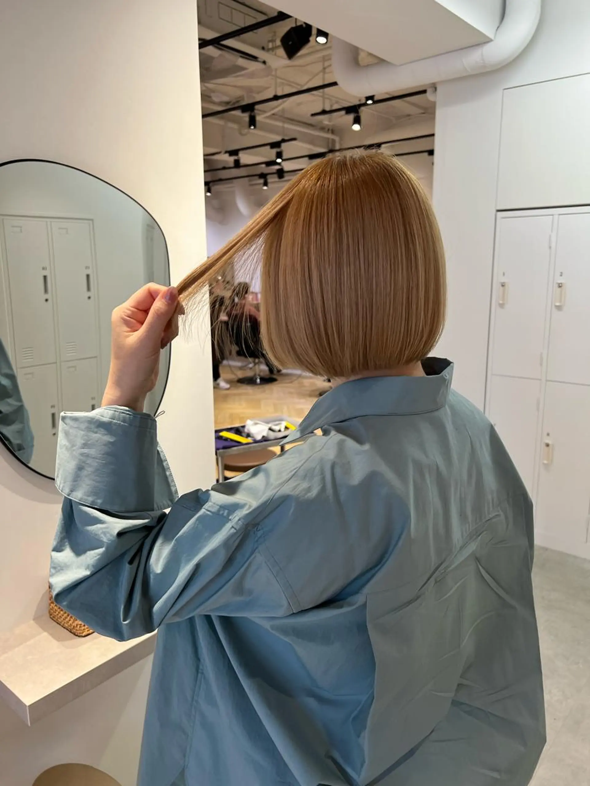 ミディアム カラー 三宅 昌太のヘアスタイル