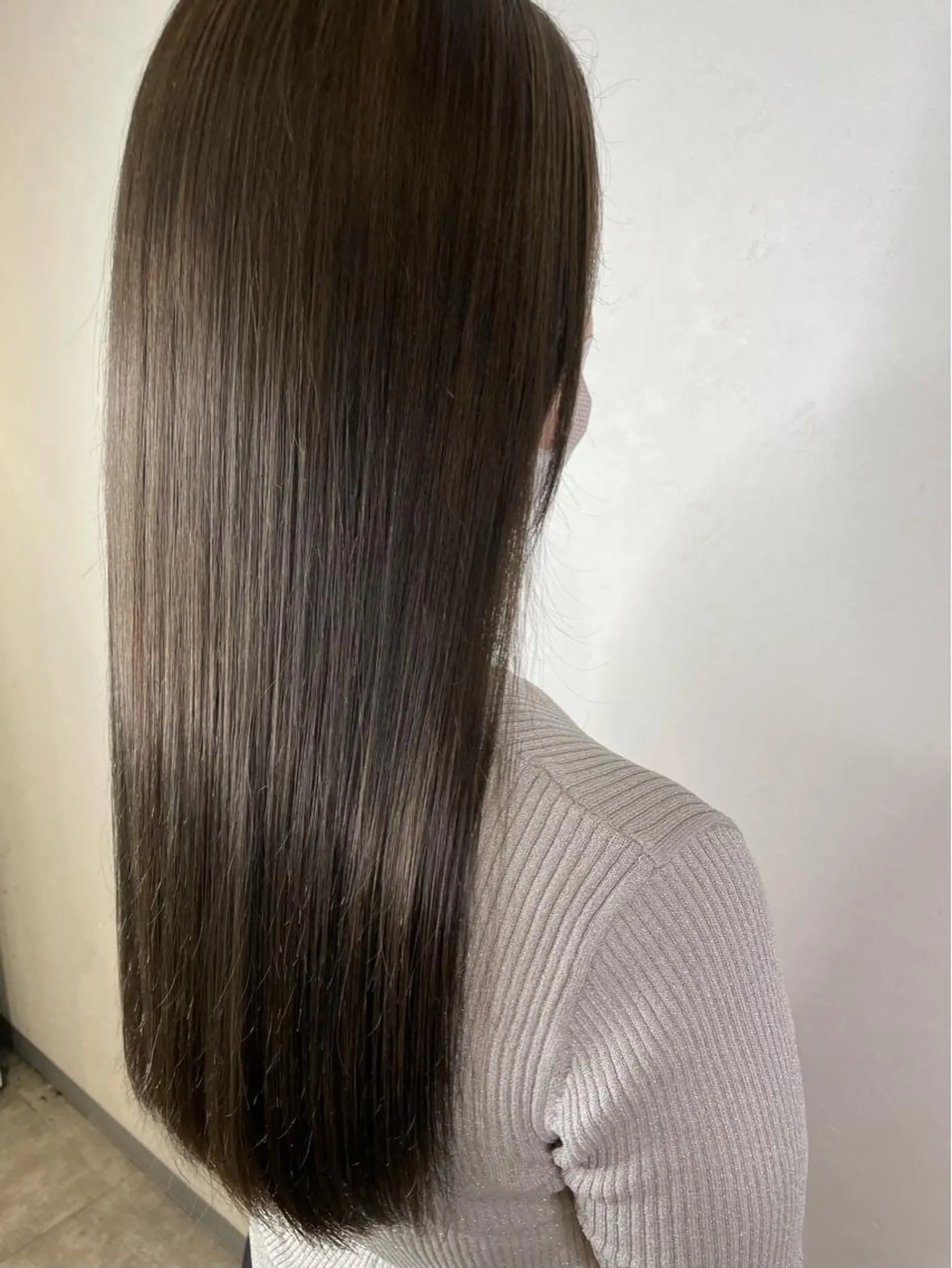 ロング ヘアカラー トリートメント WEG 難波のヘアスタイル