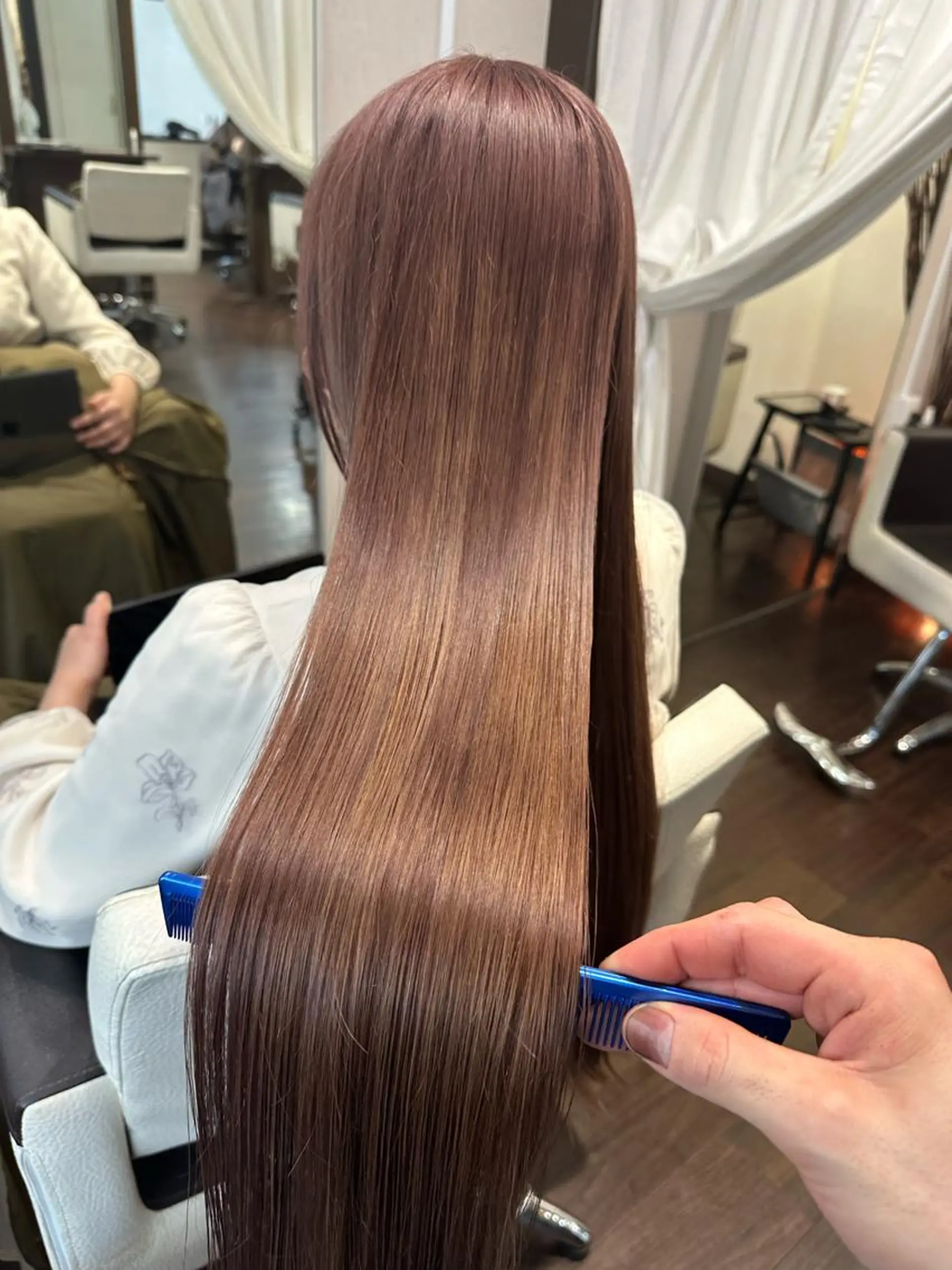 ロング カラー カット ヘアカラー トリートメント ヘッドスパ youres hair 東口店所属・🌸ULTOWA🌸 髪質改善/縮毛/店長のヘアスタイル
