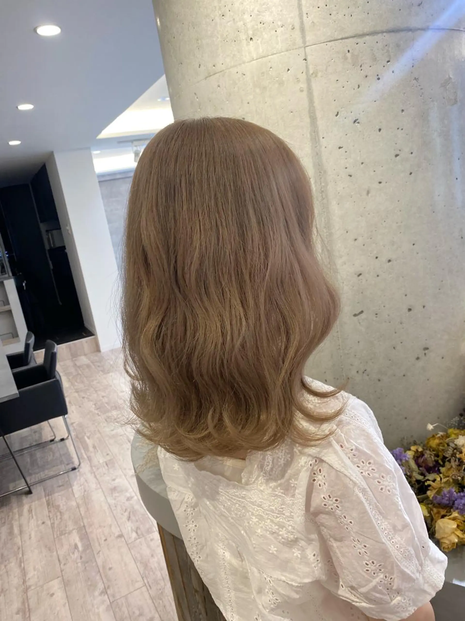 ミディアム カラー ハイトーン特化サロン 🍑momo🍑のヘアスタイル