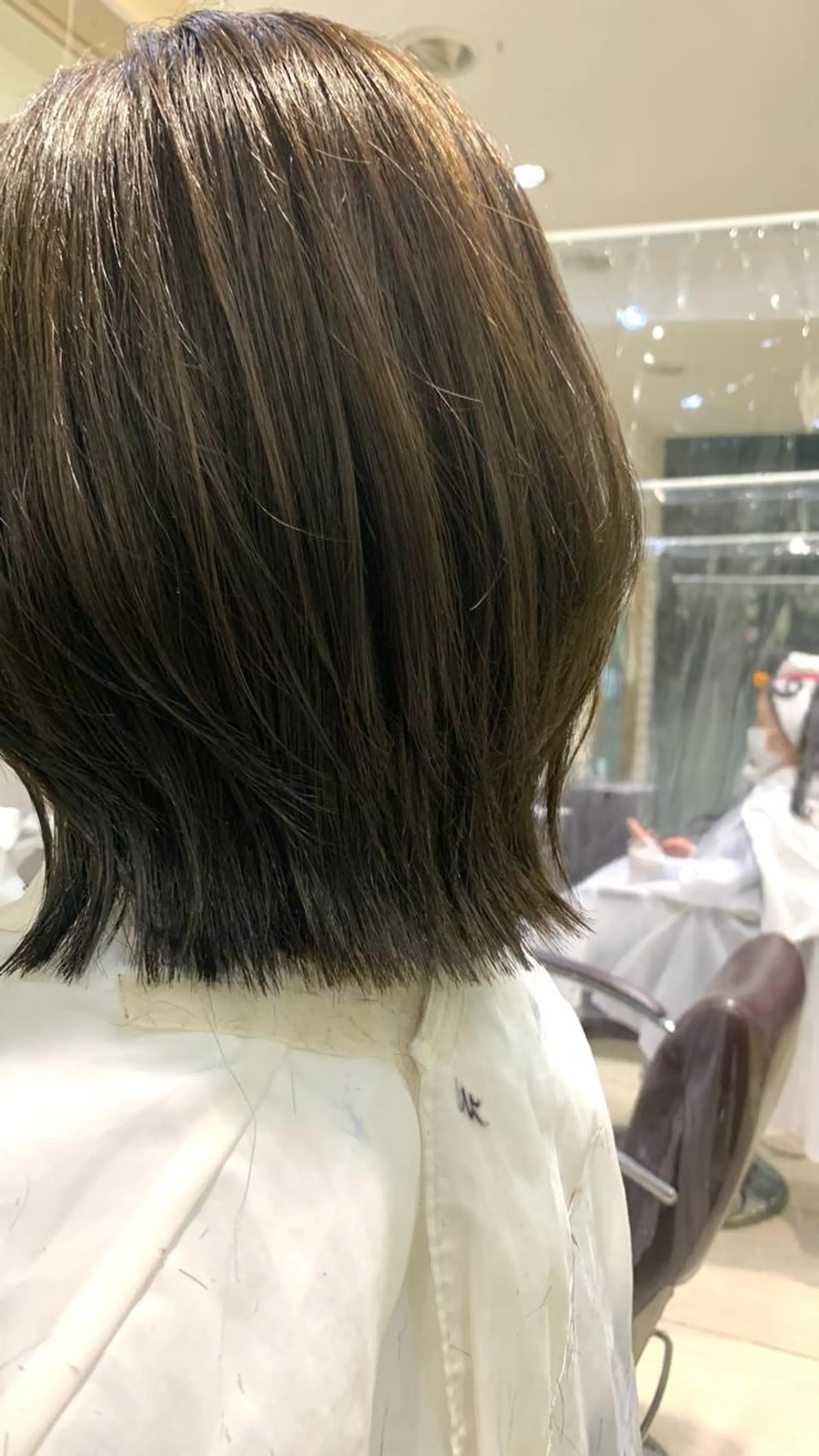 ミディアム くびれヘア タンバルモリパーマ 礒井メンキのヘアスタイル