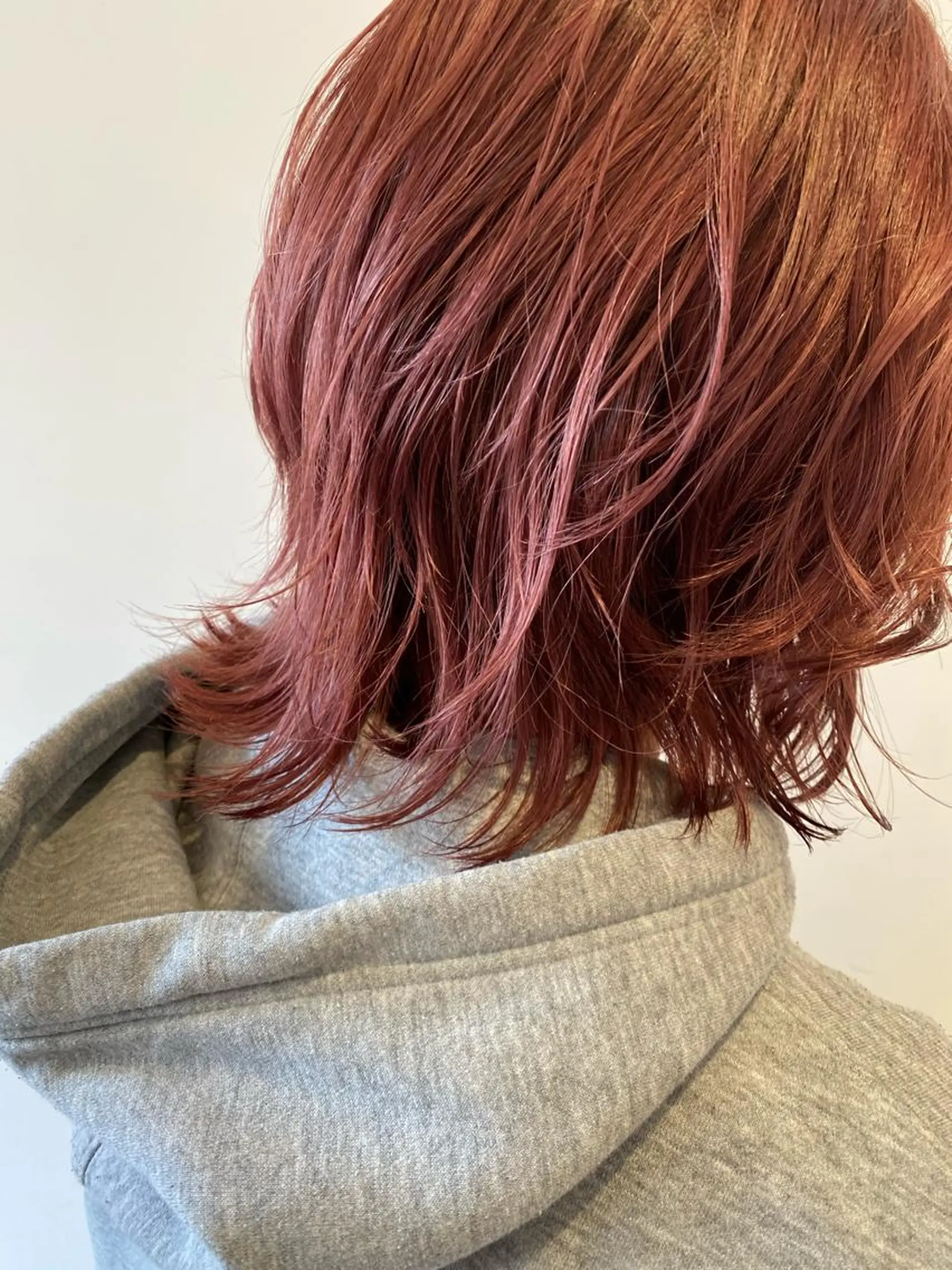 ミディアム わかばやし ゆうこのヘアスタイル