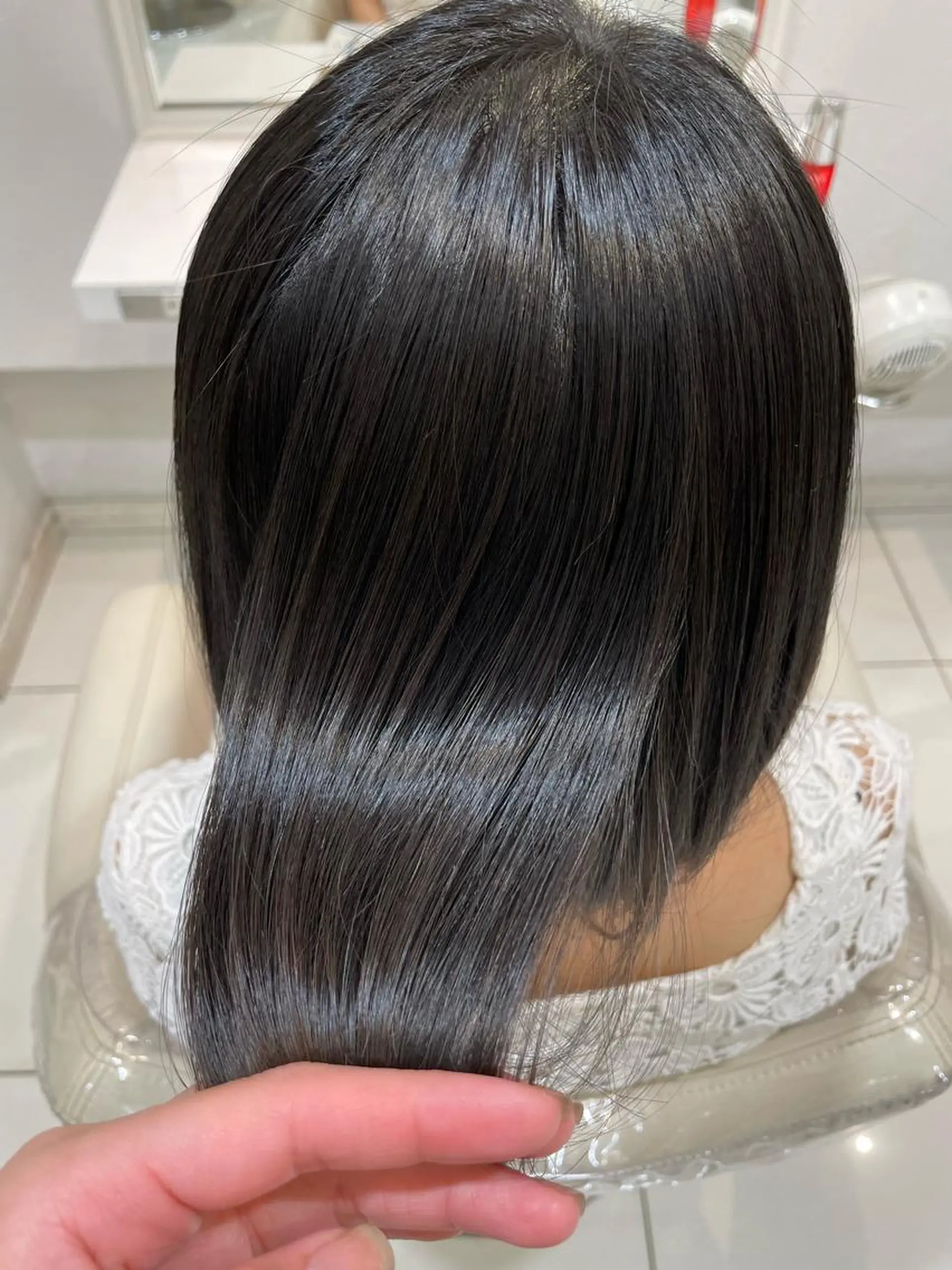 ミディアム パーマ 縮毛矯正 JERICHO HAIR所属・河野 由佳の眉毛・アイブロウイメージ