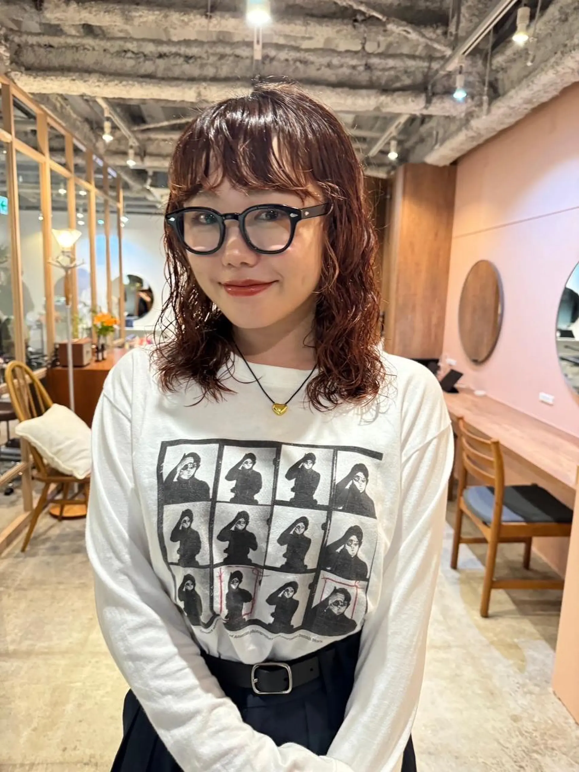 ミディアム カラー パーマ ショートボブ ミディアムパーマ アディクシーカラー ブリーチ ケアブリーチ カット ヘアカラー トリートメント CEINE OURのヘアスタイル