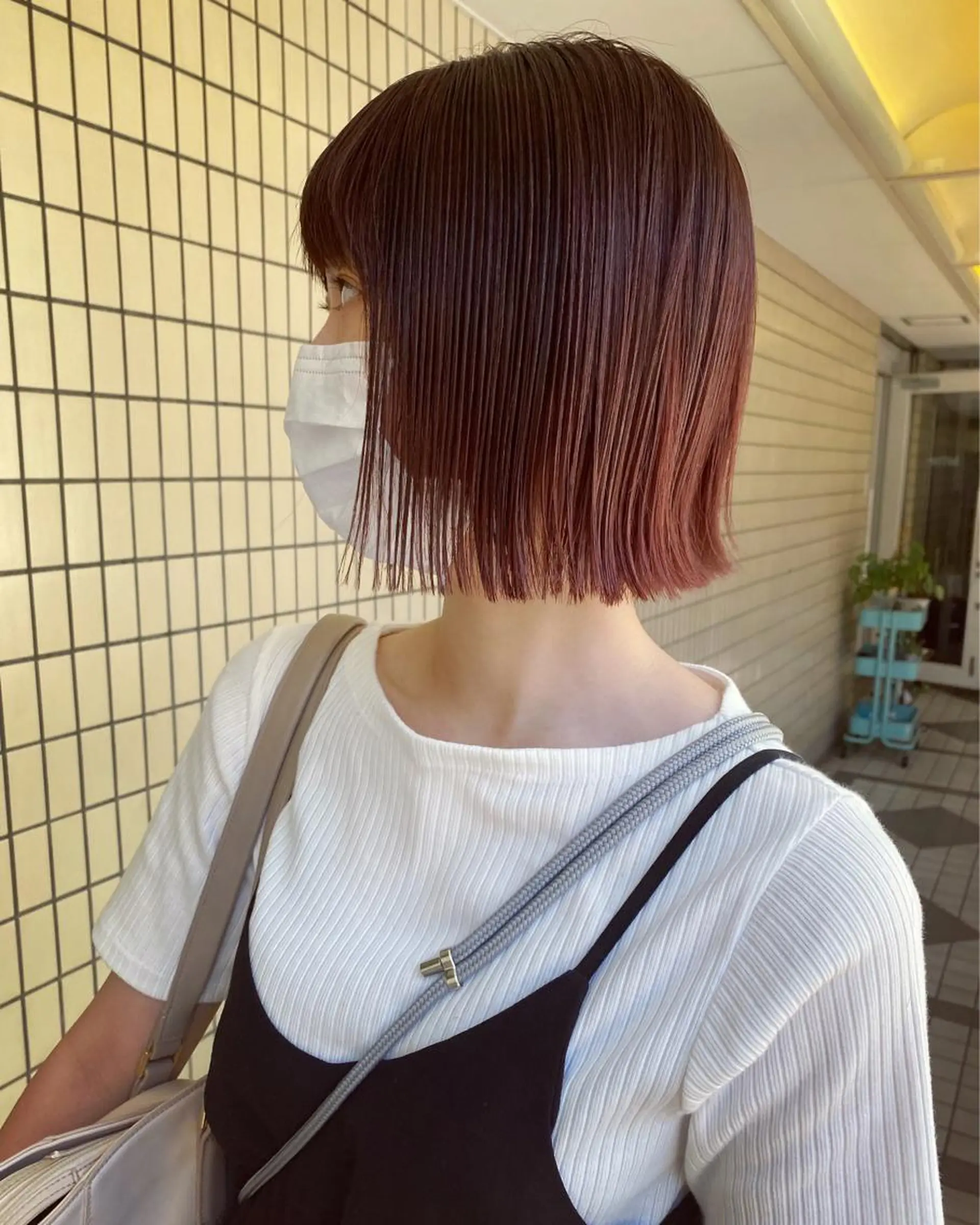 ショート カラー ボルドーカラー ピンクカラー ヘアカラー トリートメント パーマ美容師 hanaのヘアスタイル
