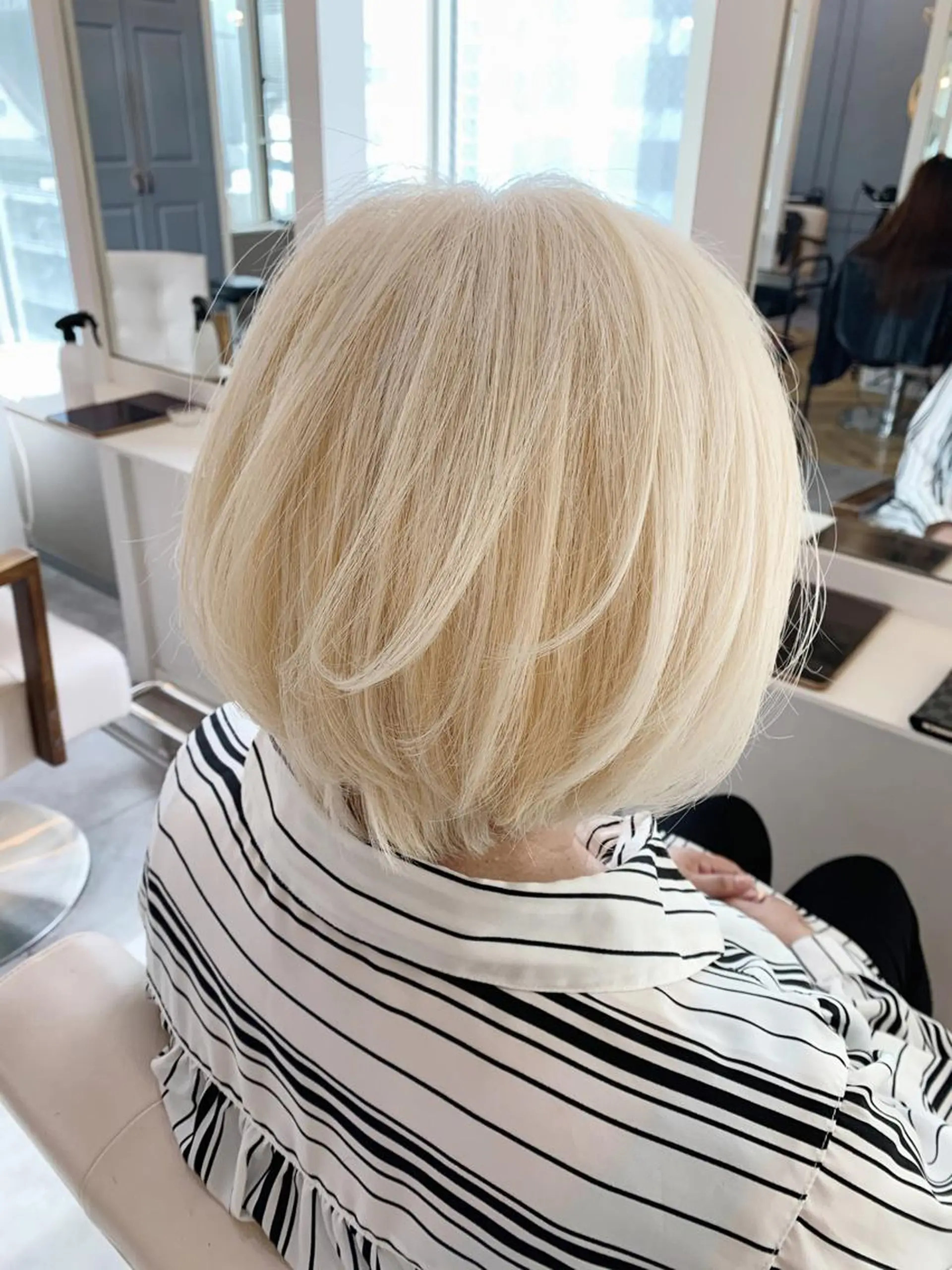 ミディアム LAGRECE大阪梅田店所属・美髪矯正・髪質改善 【中村吉孝】のヘアスタイル