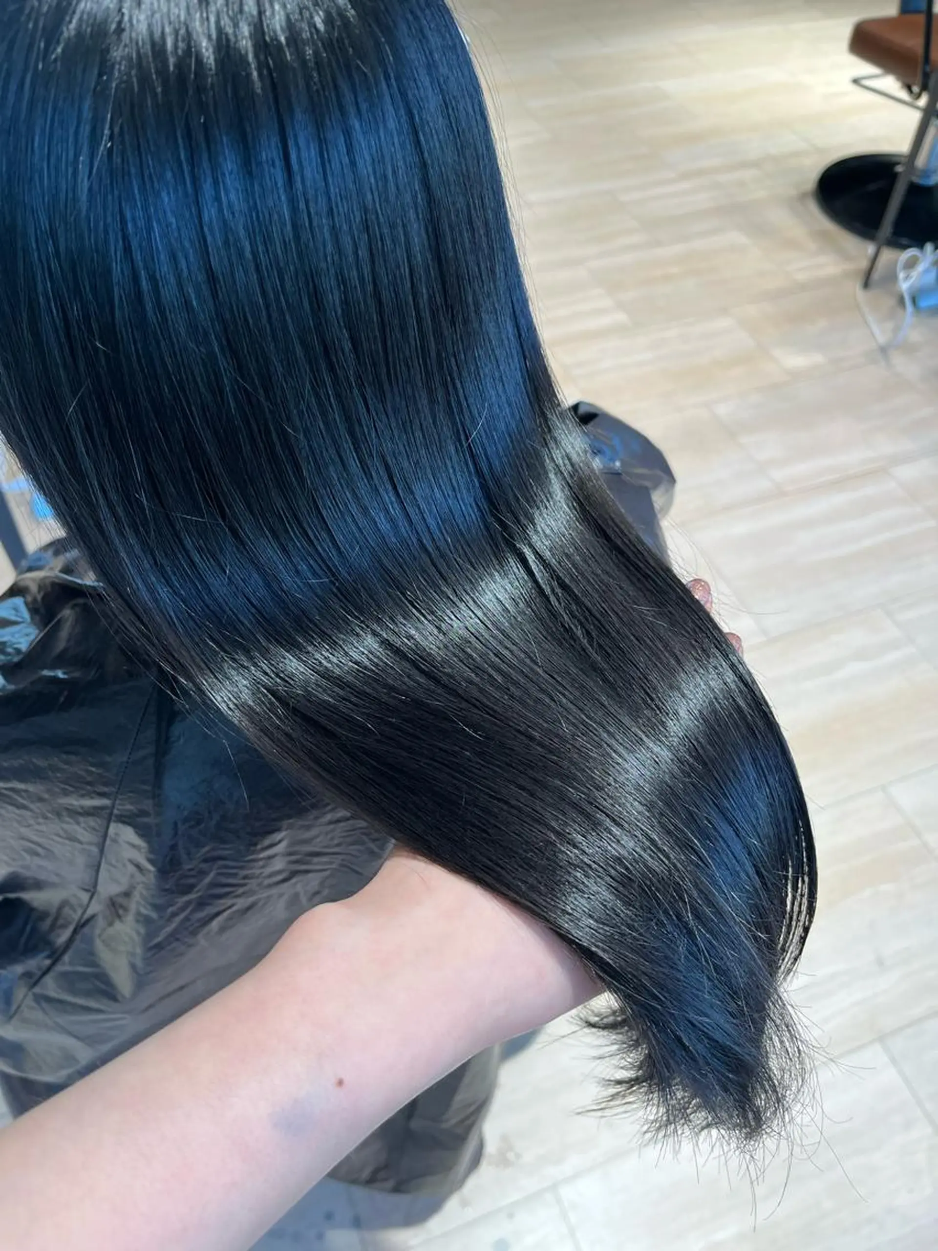 セミロング トリートメント レイヤーカット🫧艶 カラー/LILICAのヘアスタイル