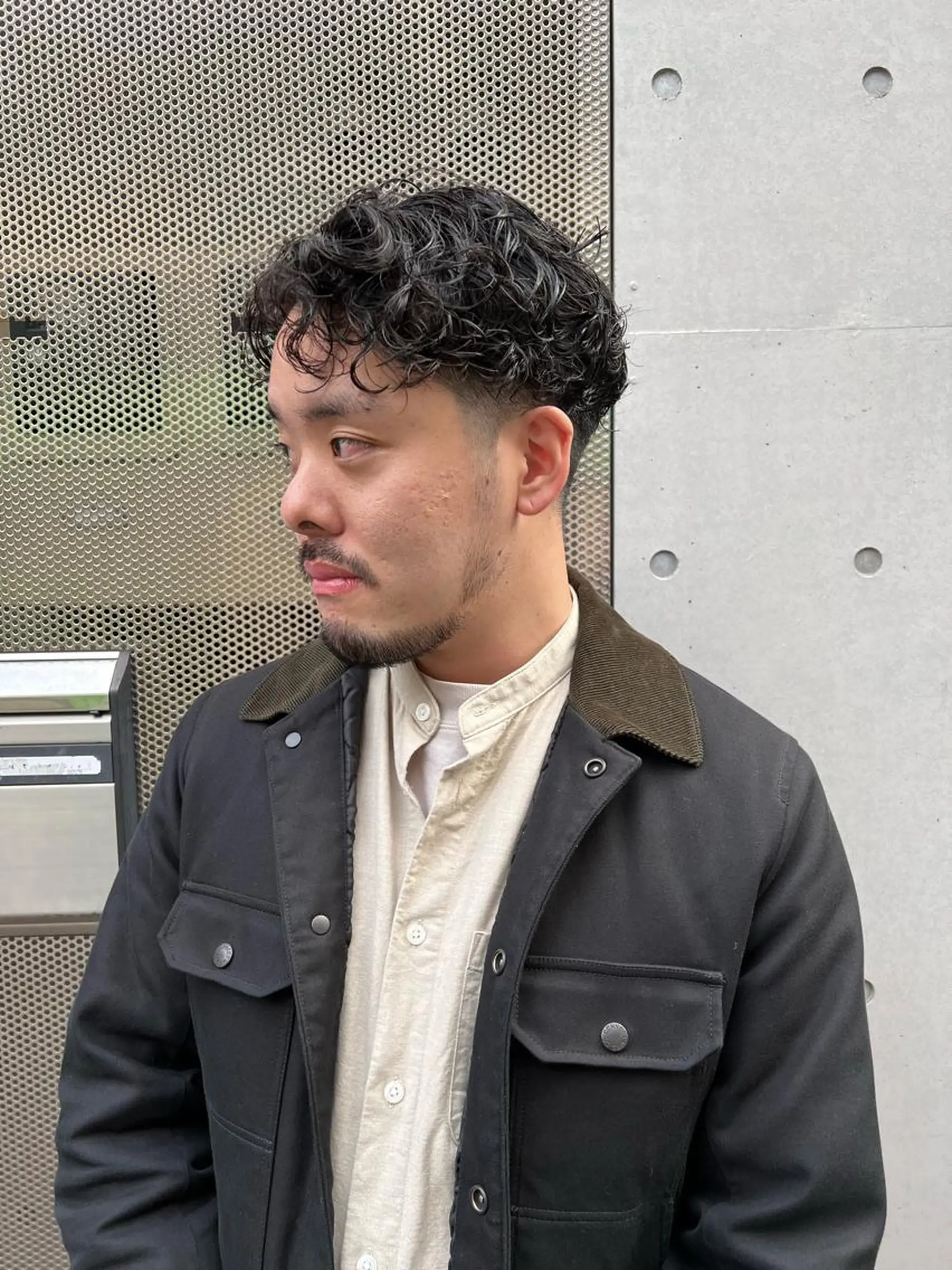 ミディアム パーマ メンズ カット パーマ メンズスタイリスト リュウジのヘアスタイル