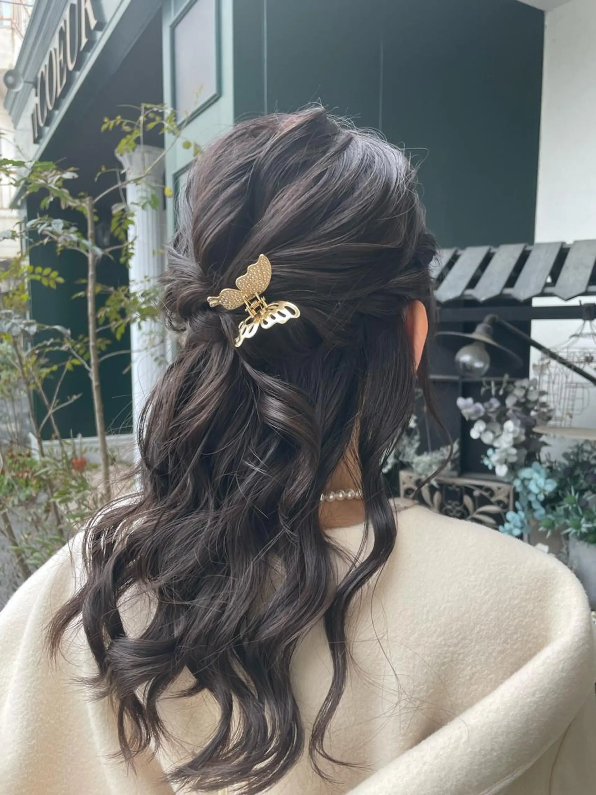 セミロング ヘアセット COEUR所属・山下 襟華のヘアスタイル