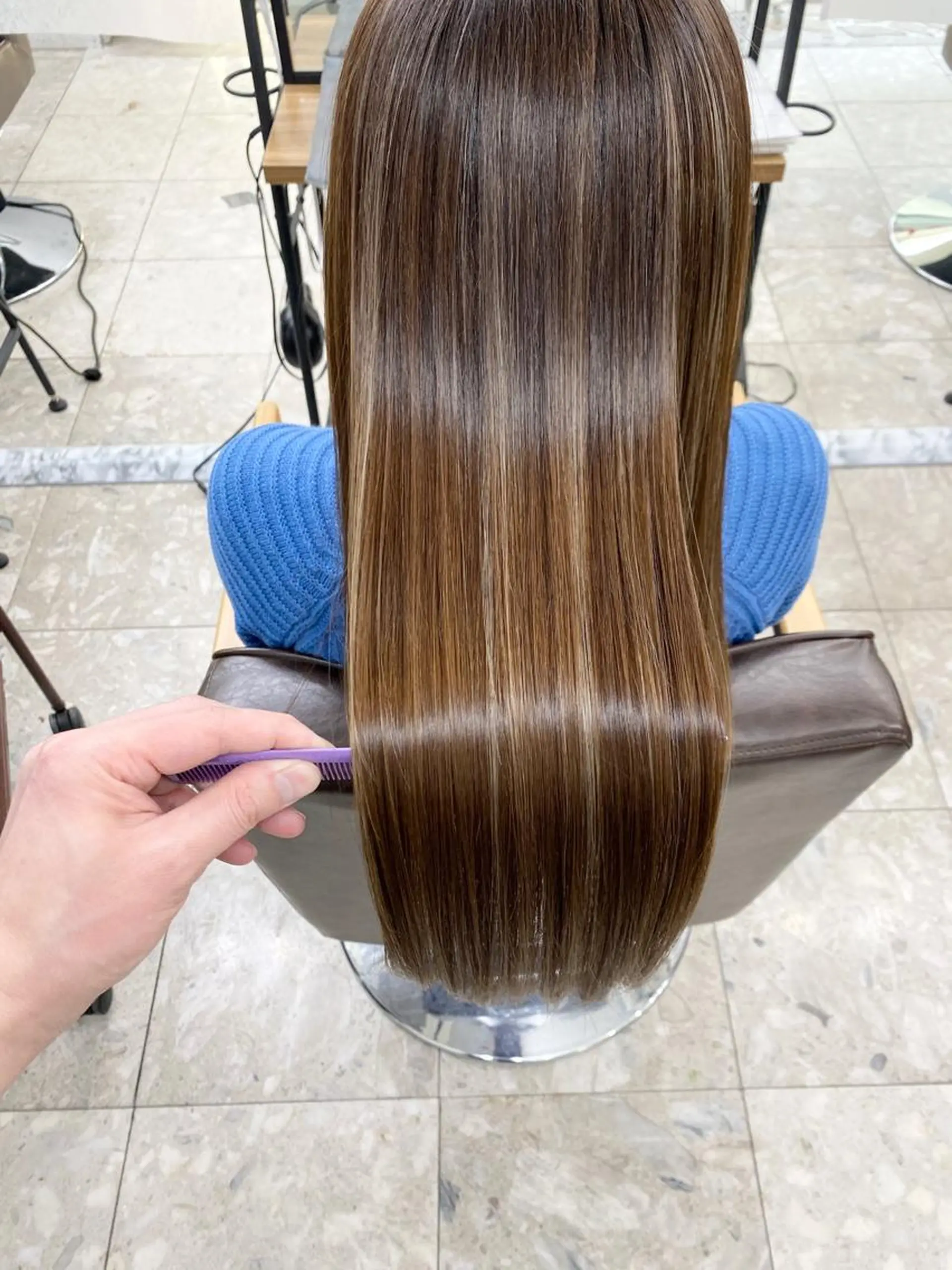 ロング カラー レディース人気 🦊菅谷のヘアスタイル