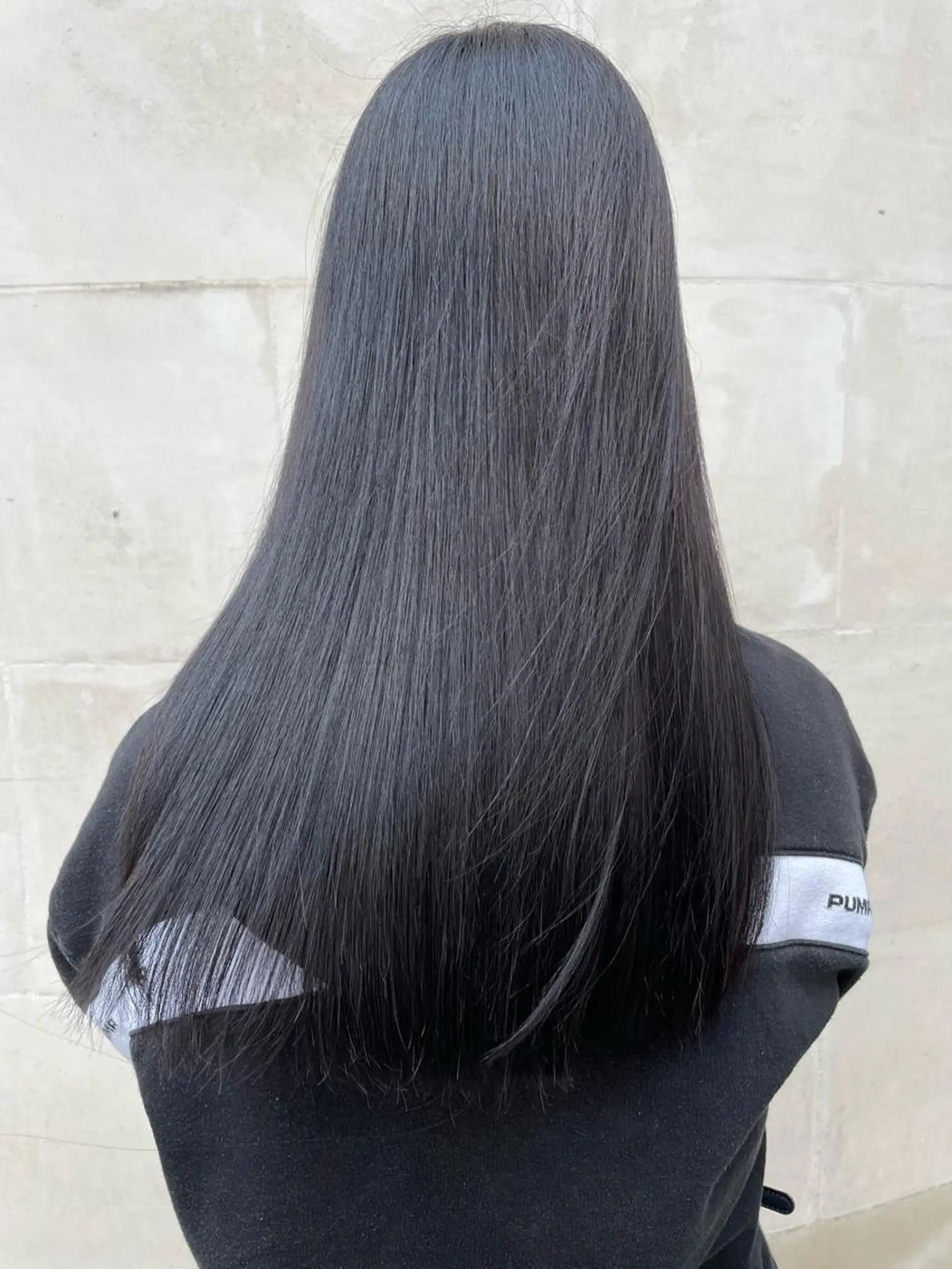 カラー 黒髪 ブルーカラー ブルーブラック ダークグレー みどり美粧院所属・透明感カラー/ ショート/SHOGOのヘアスタイル