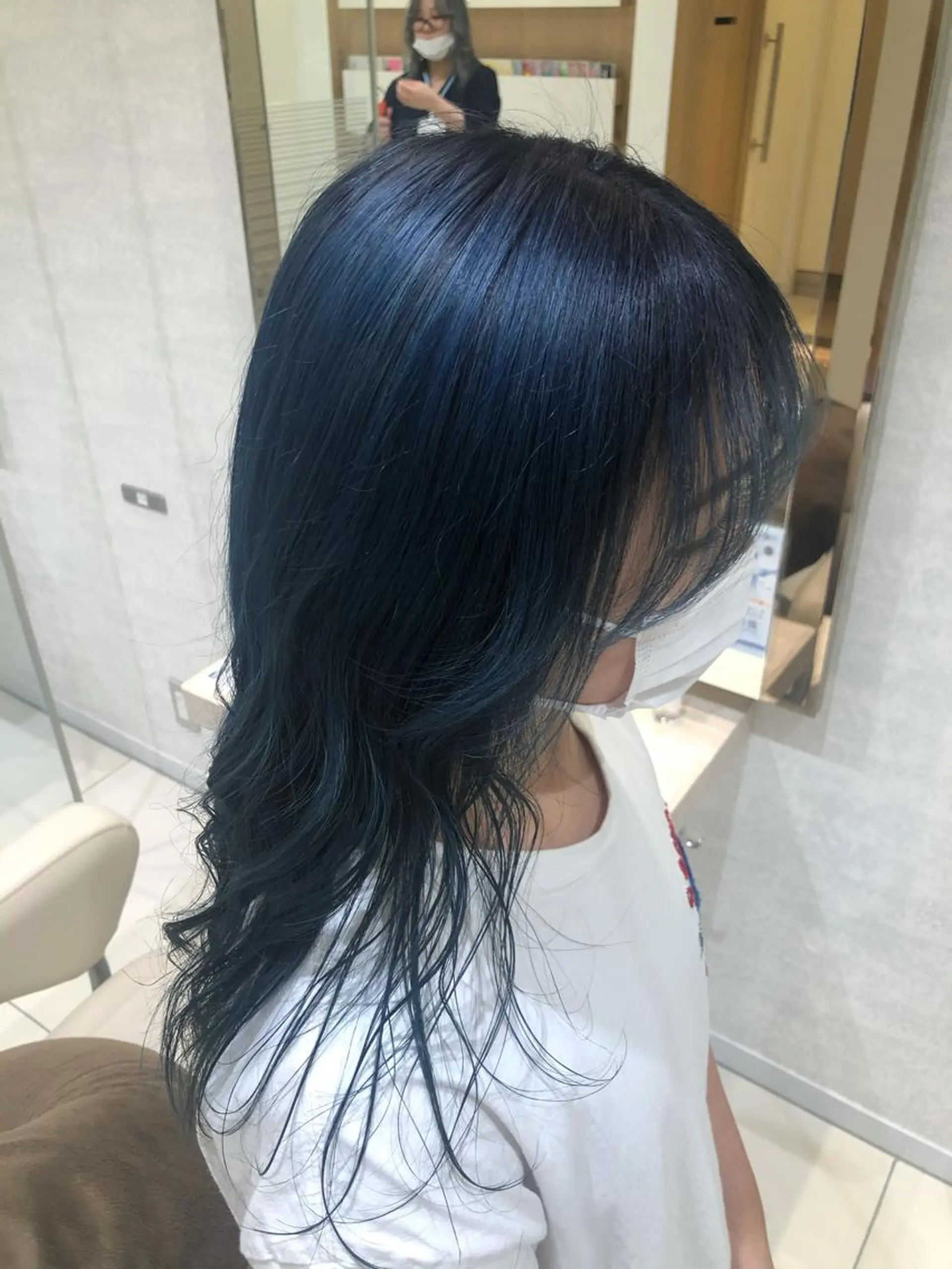 カラー ご新規様限定クーポン あります　桂口　烈闘のヘアスタイル