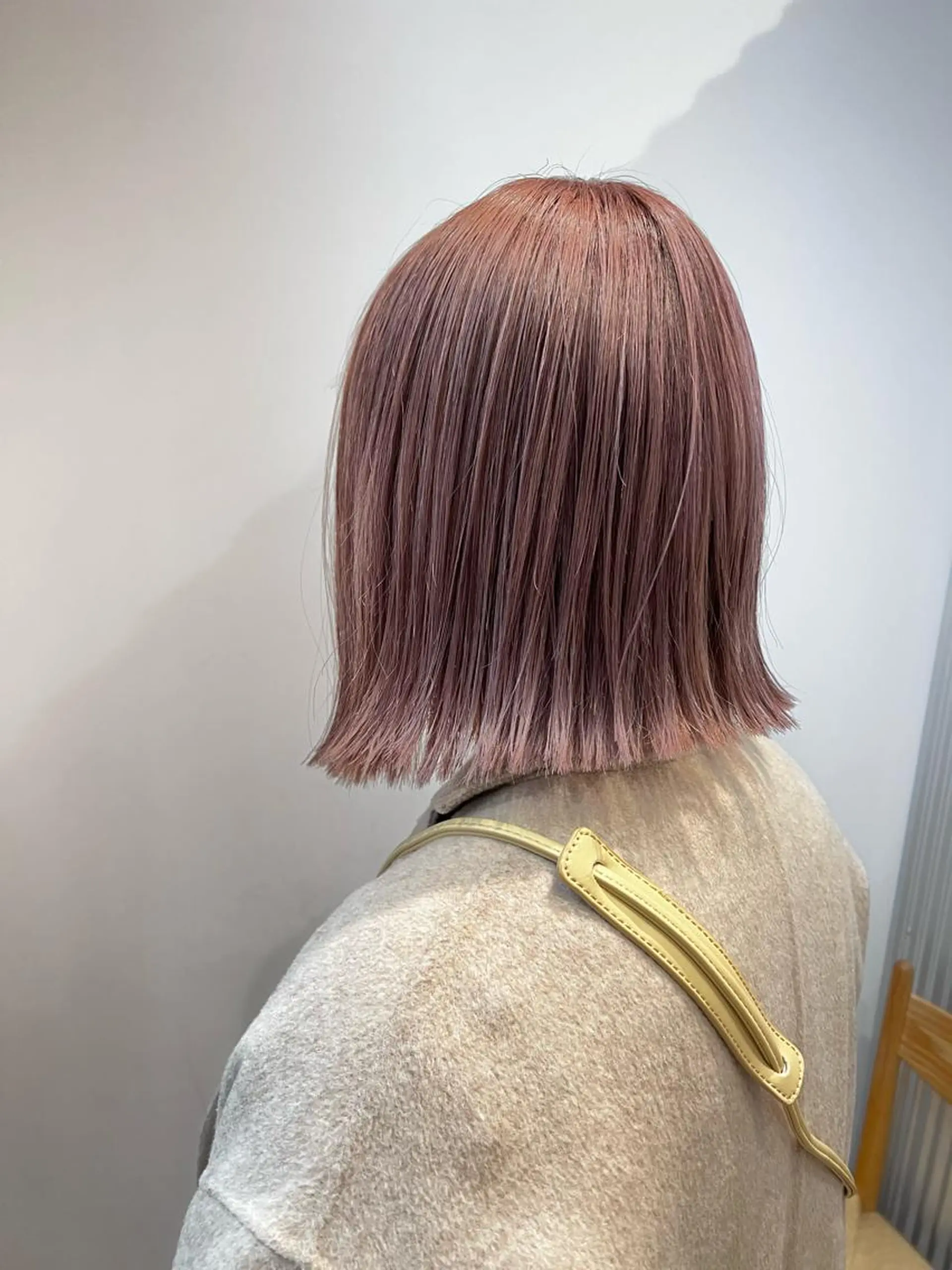 ミディアム カット ヘアカラー トリートメント ally hairsalon所属・Emi .のヘアスタイル