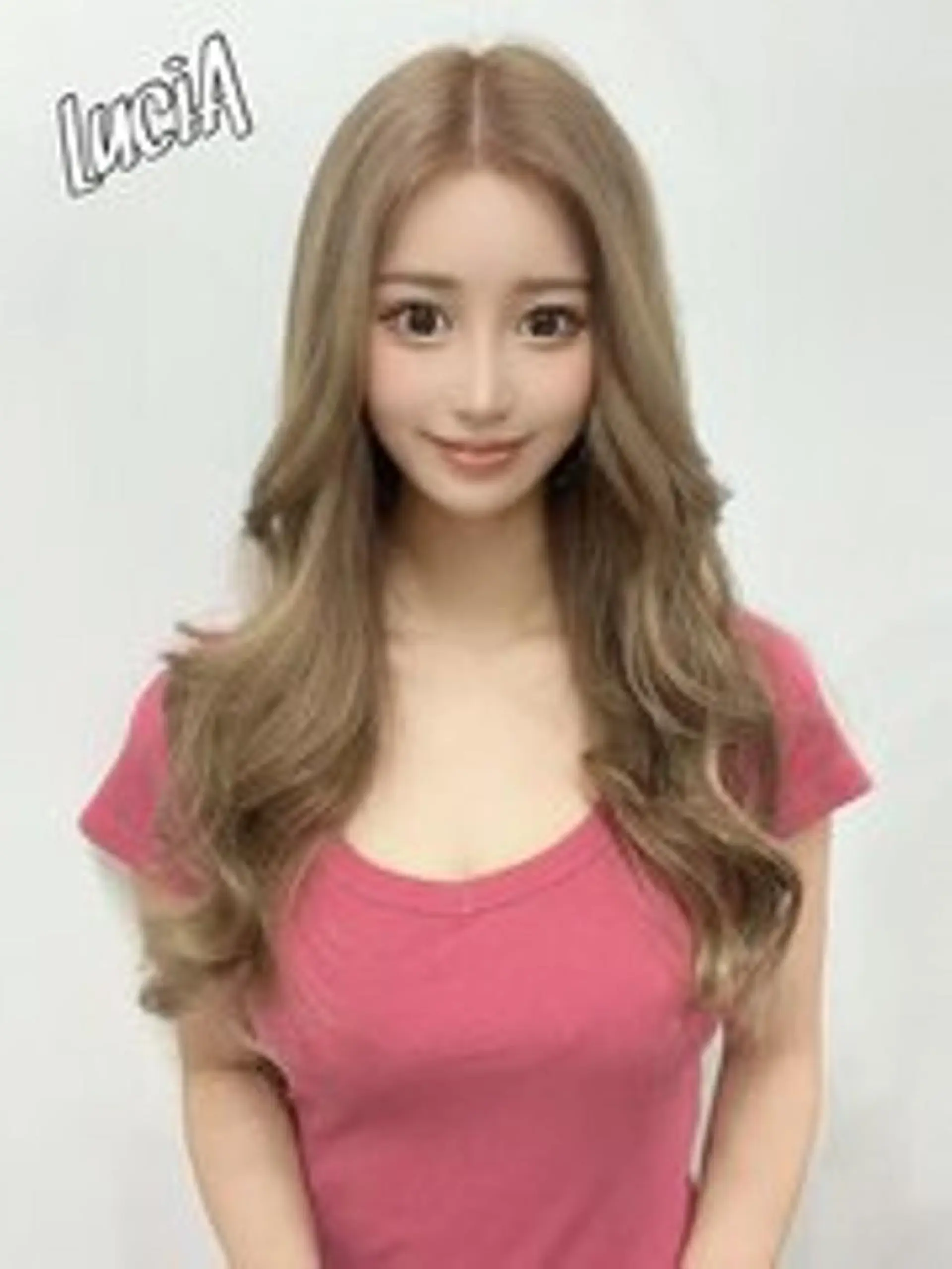 ロング カラー ヘアアレンジ MISAKIエクステ ブリーチ\5900のヘアスタイル