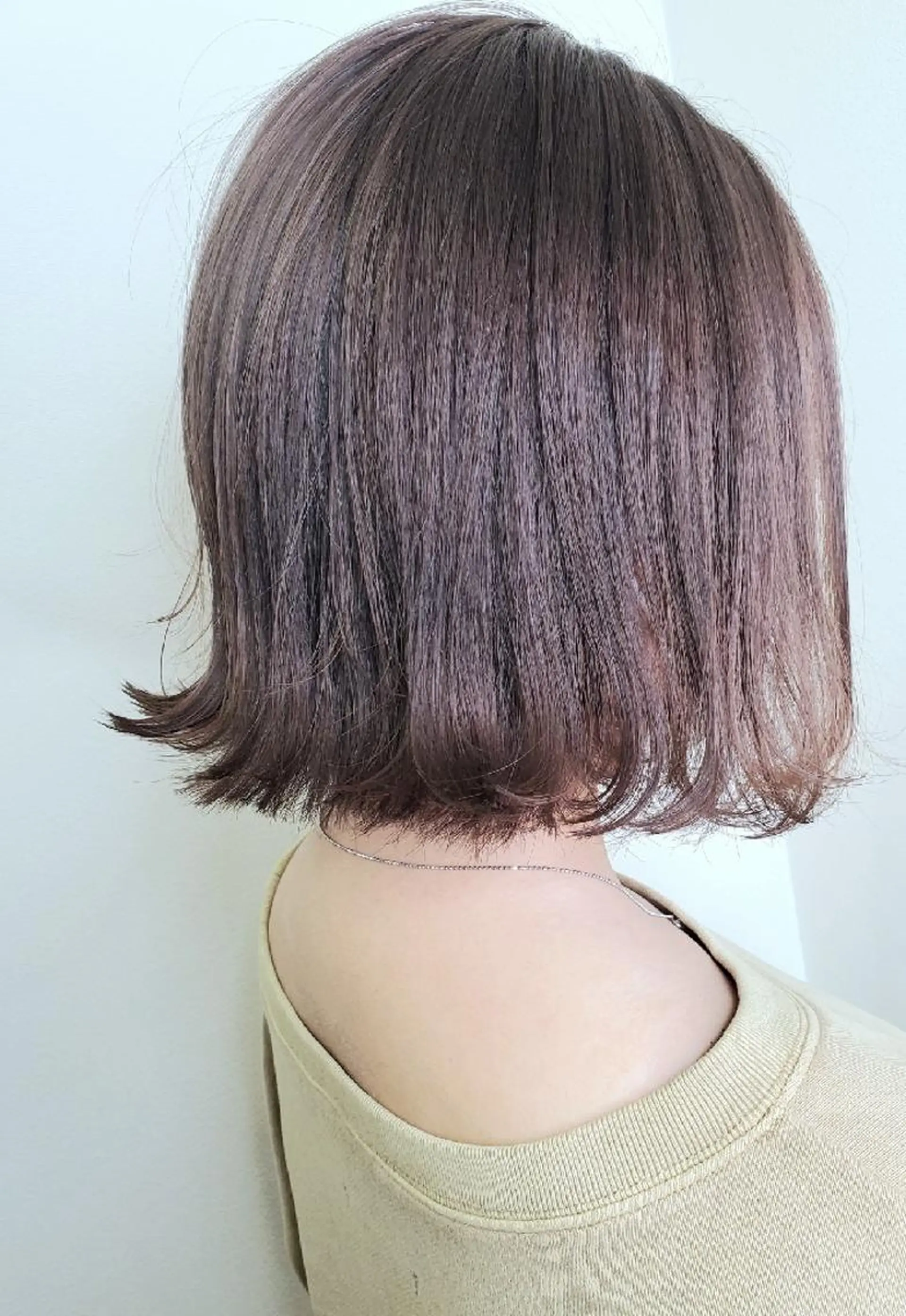 ミディアム カラー カット ヘアカラー マネージャー 西村優子のヘアスタイル