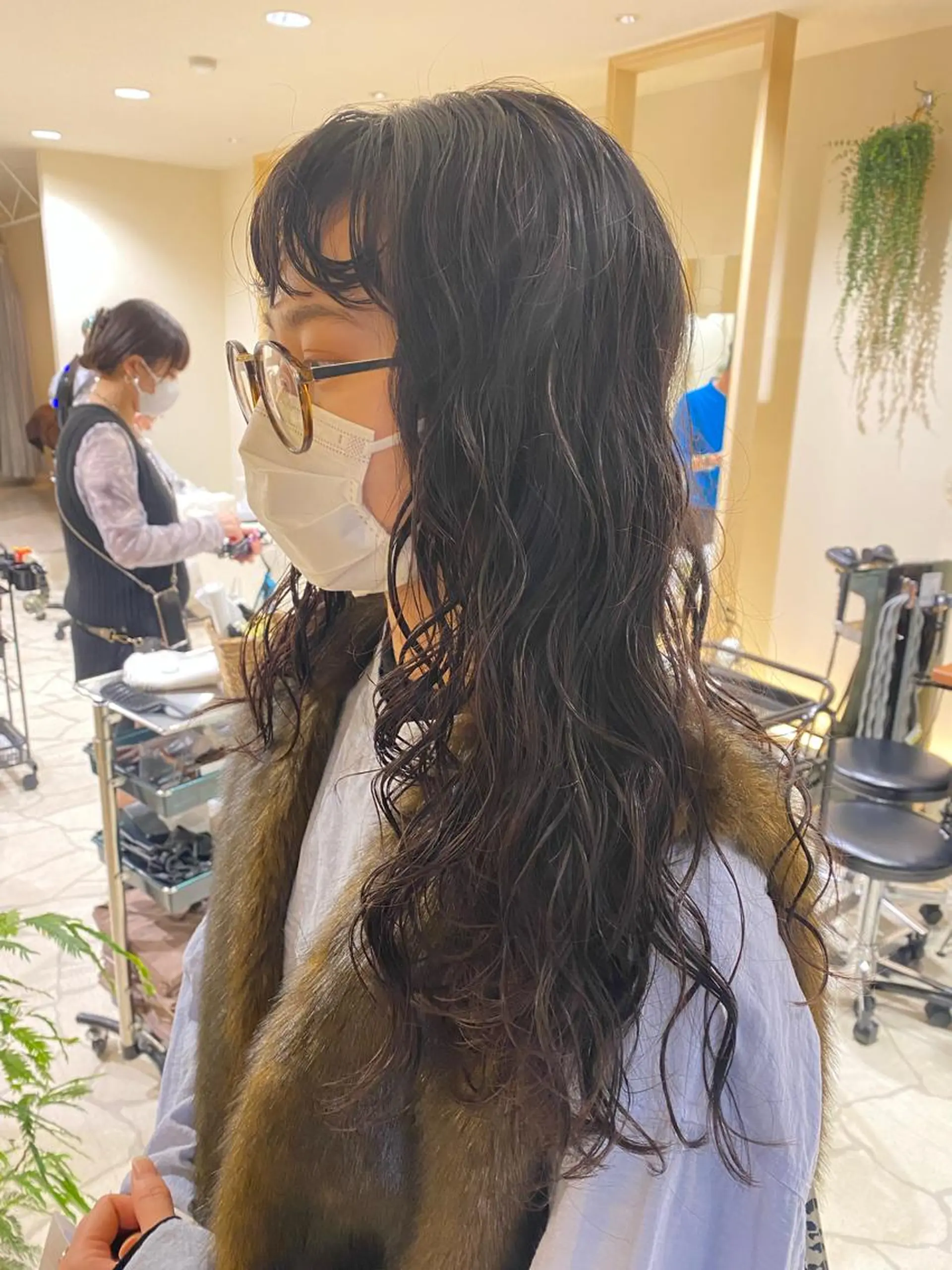 ロング カラー パーマ カット パーマ CYAN.矢場町店所属・三代 ゆりあのヘアスタイル