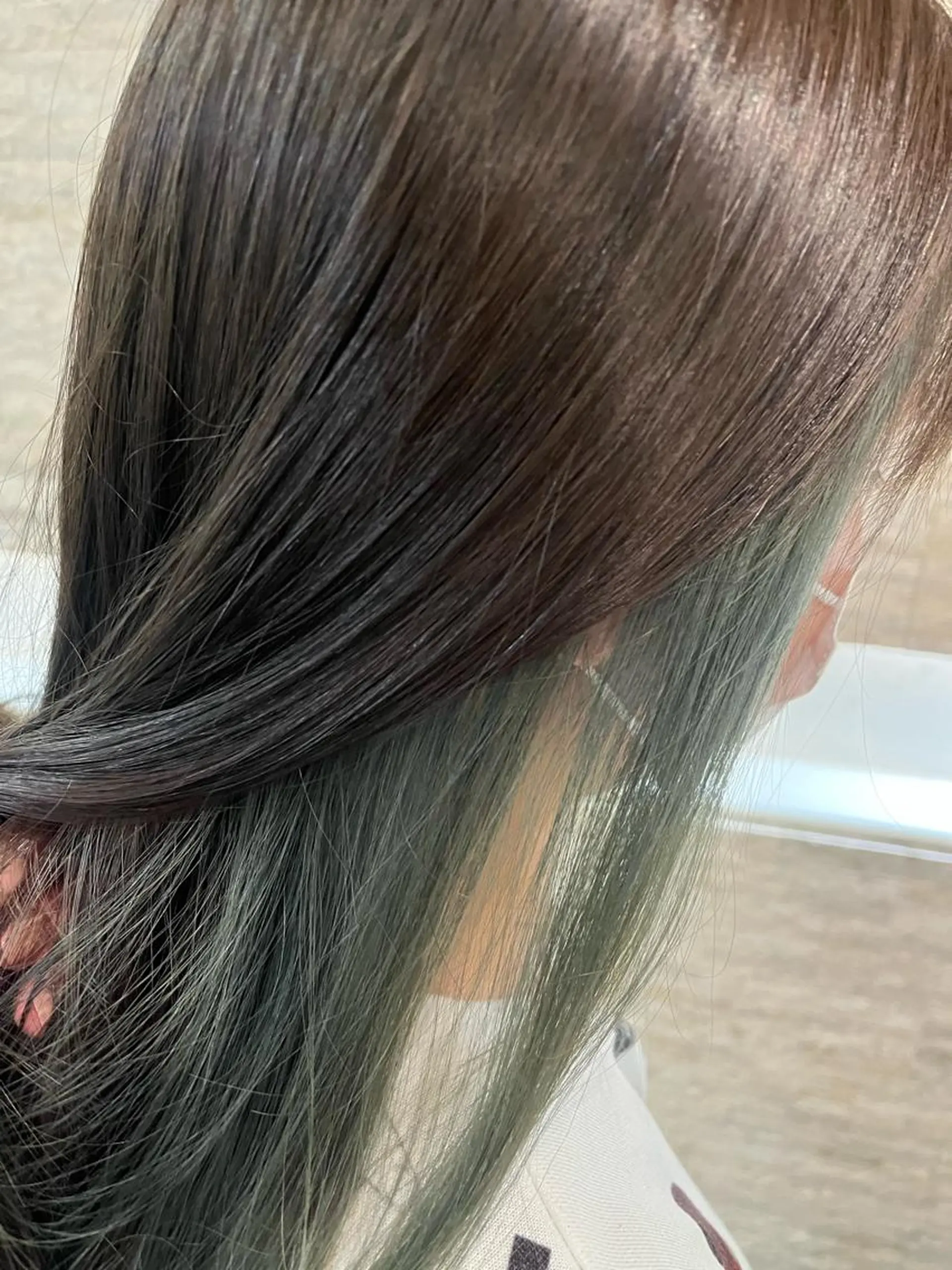 ロング カラー グレージュ ヘアカラー トリートメント ヘアセット 韓国/インナーカラー 🍑YUI🍑のヘアスタイル