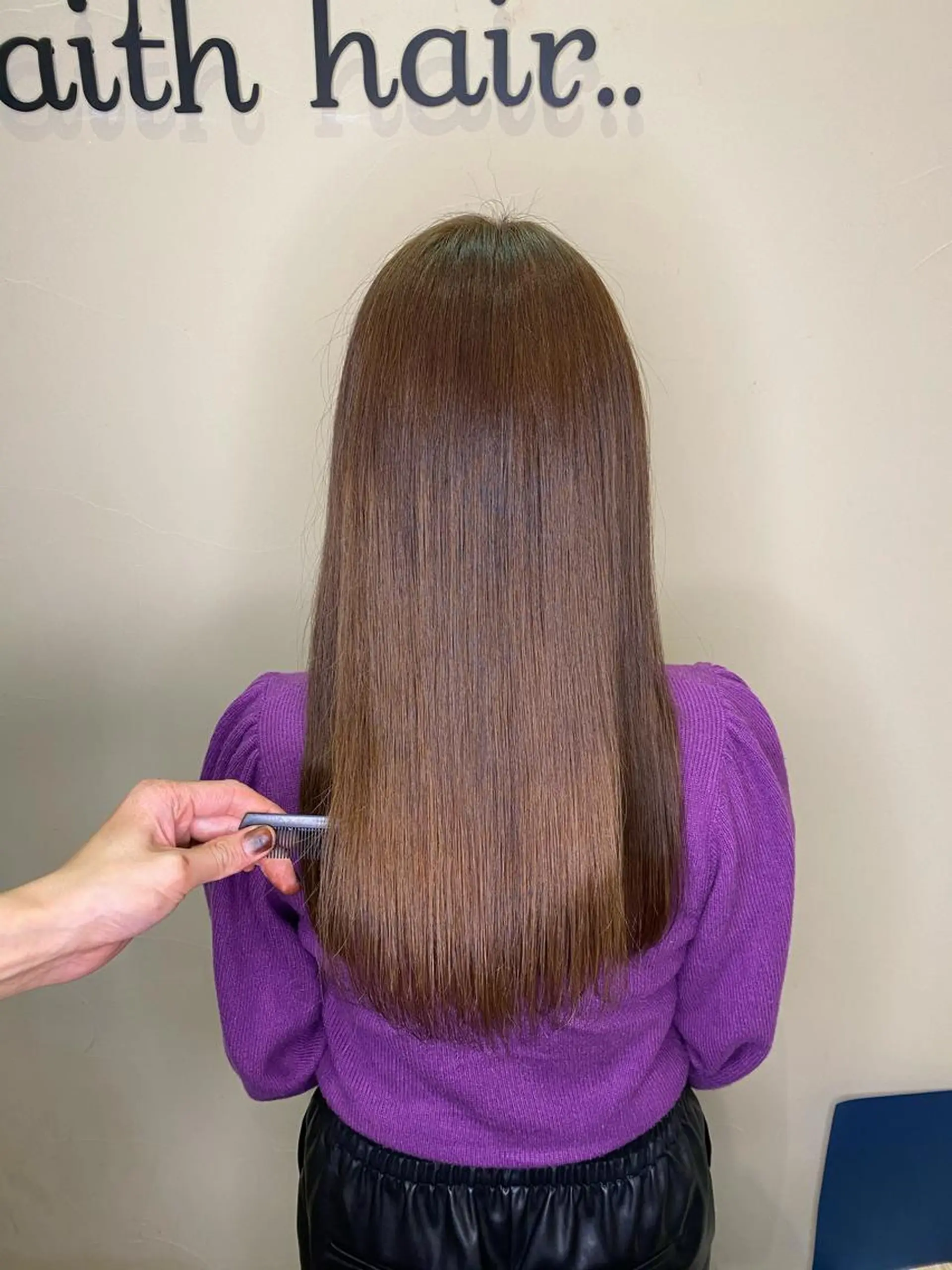 カラー ブリーチ 透明感カラー ブリーチなしカラー フェイスヘアークリエイション所属・大形 誉のヘアスタイル