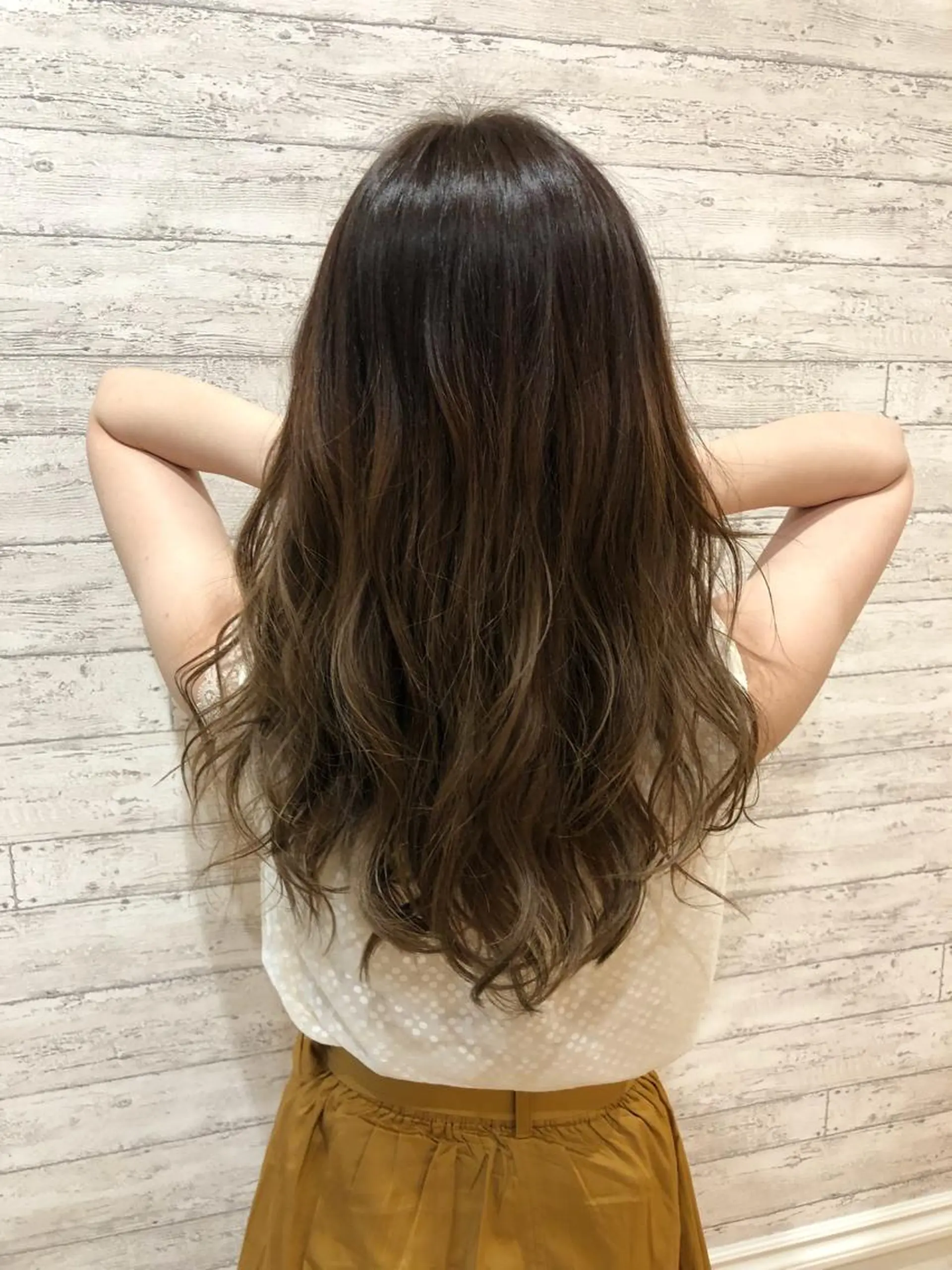 ロング カラー カット ヘアカラー トリートメント ヘッドスパ ☆ハイトーン口コミ◎ WiLL/京橋のヘアスタイル