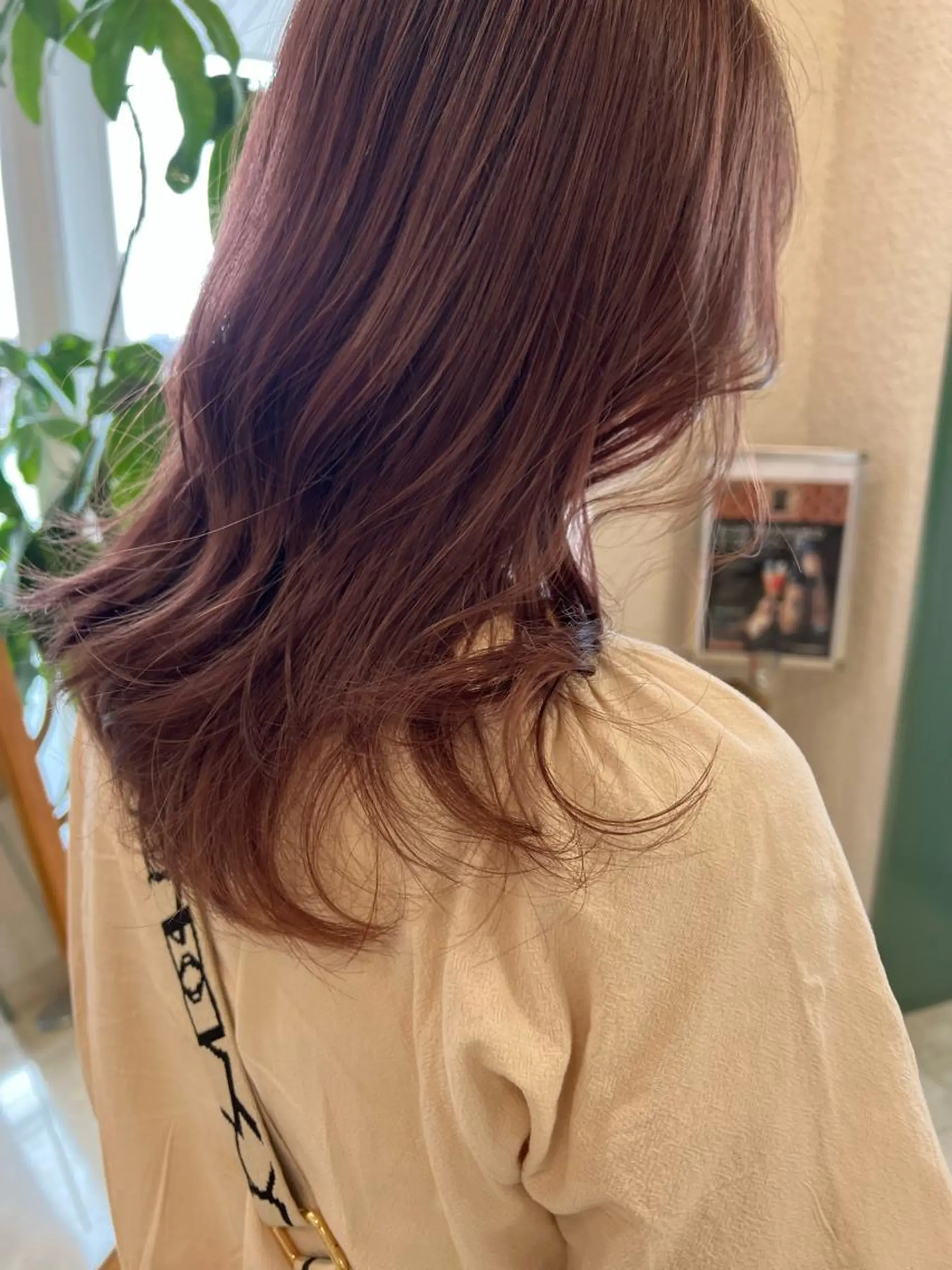 カラー ベージュカラー ピンクカラー ピンクベージュ ヘアカラー トリートメント 似合わせ.ﾍｱｾｯﾄ 得意🌹井上美沙のヘアスタイル