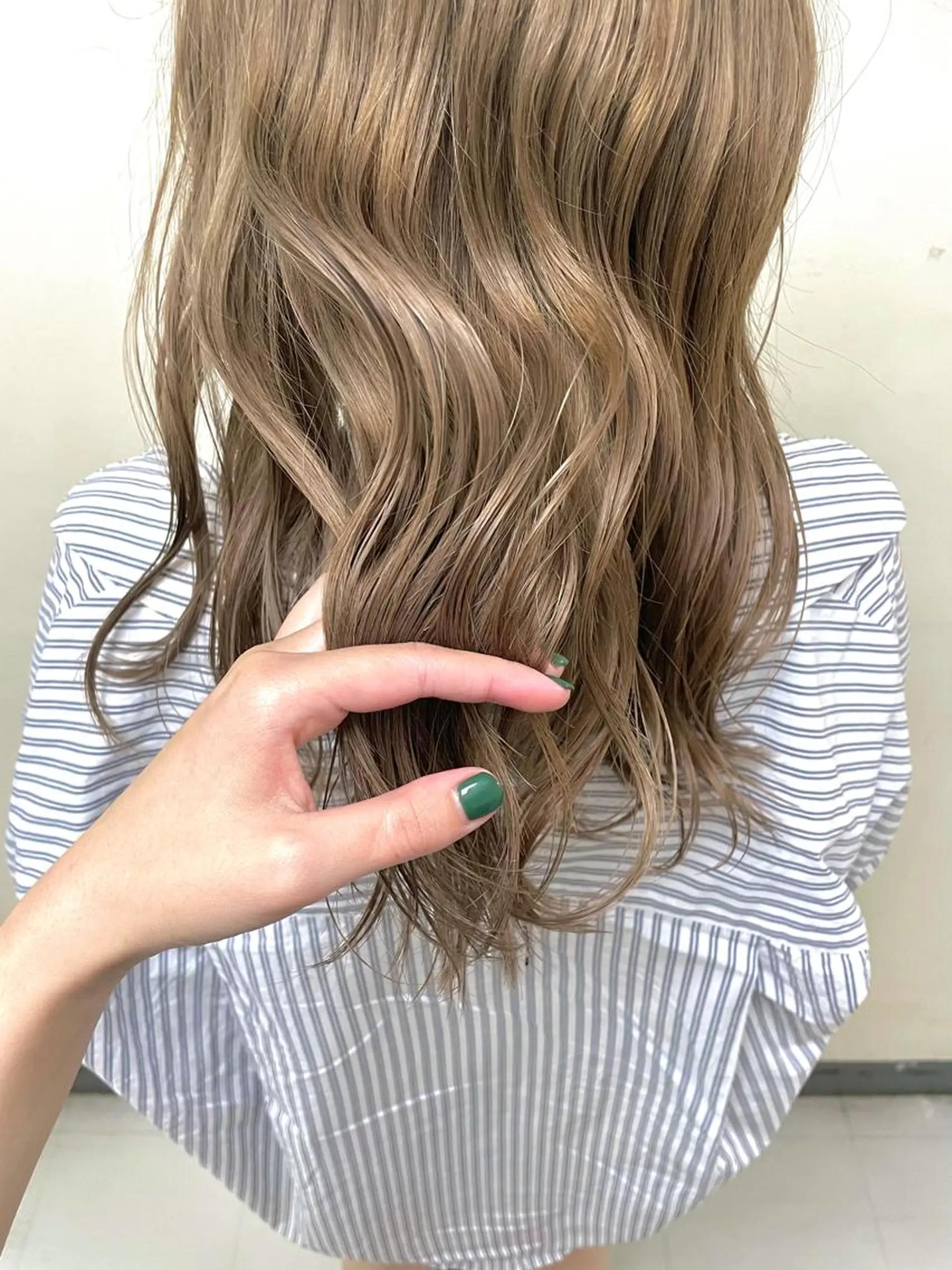 ミディアム カラー テラ mimi.3c'sのマツエク・マツパデザイン