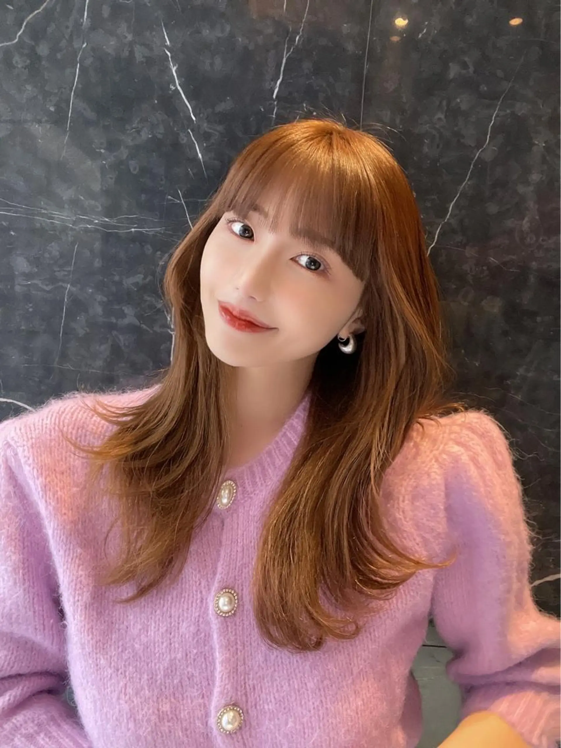 セミロング くびれヘア エギョモリ 顔まわりレイヤー 顔周りカット かきあげバング カット ヘアカラー トリートメント ボブパーマ ウルフパーマのヘアスタイル