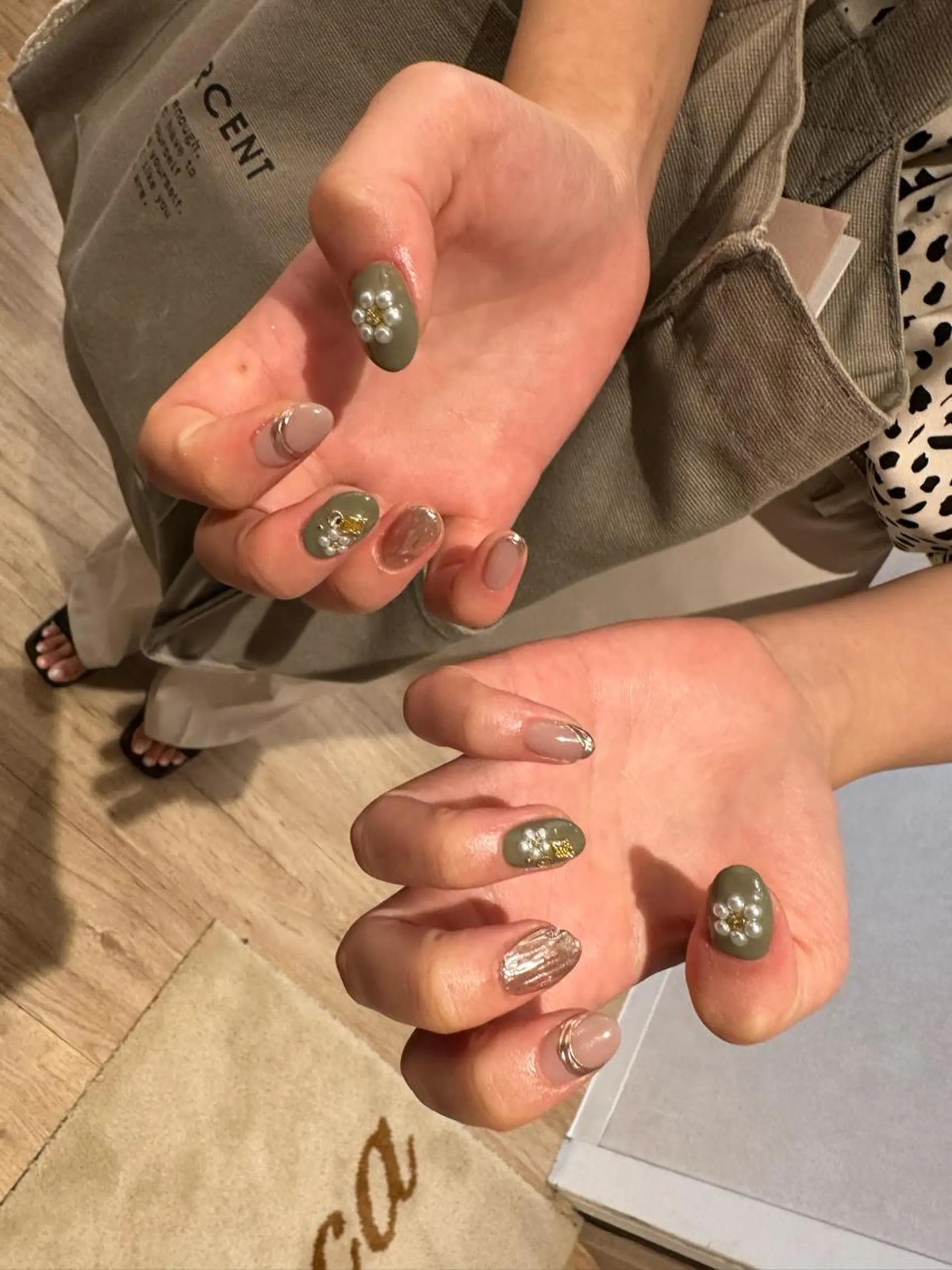 ネイル Bianca名駅 🪼店長sagawaのネイルデザイン