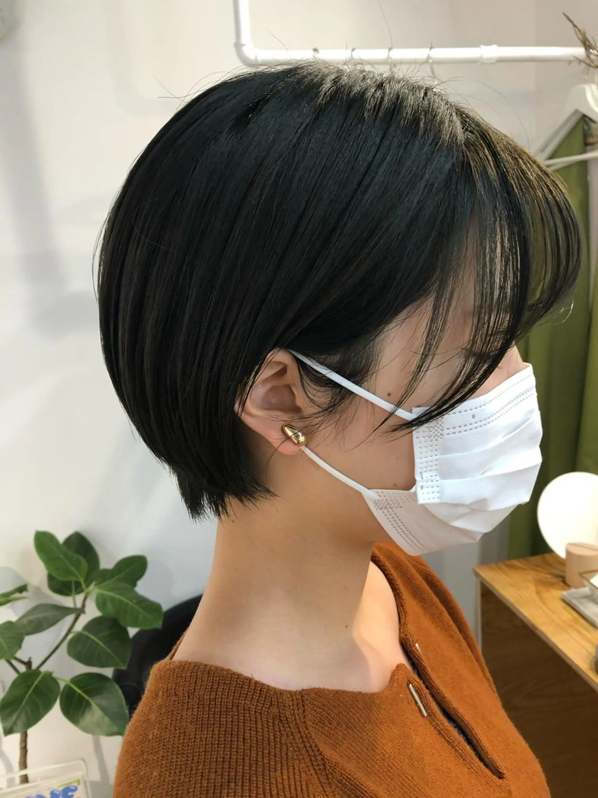 ショート カラー ハンサムショート 黒髪 グレージュ ショートヘア fit/ madokaのヘアスタイル